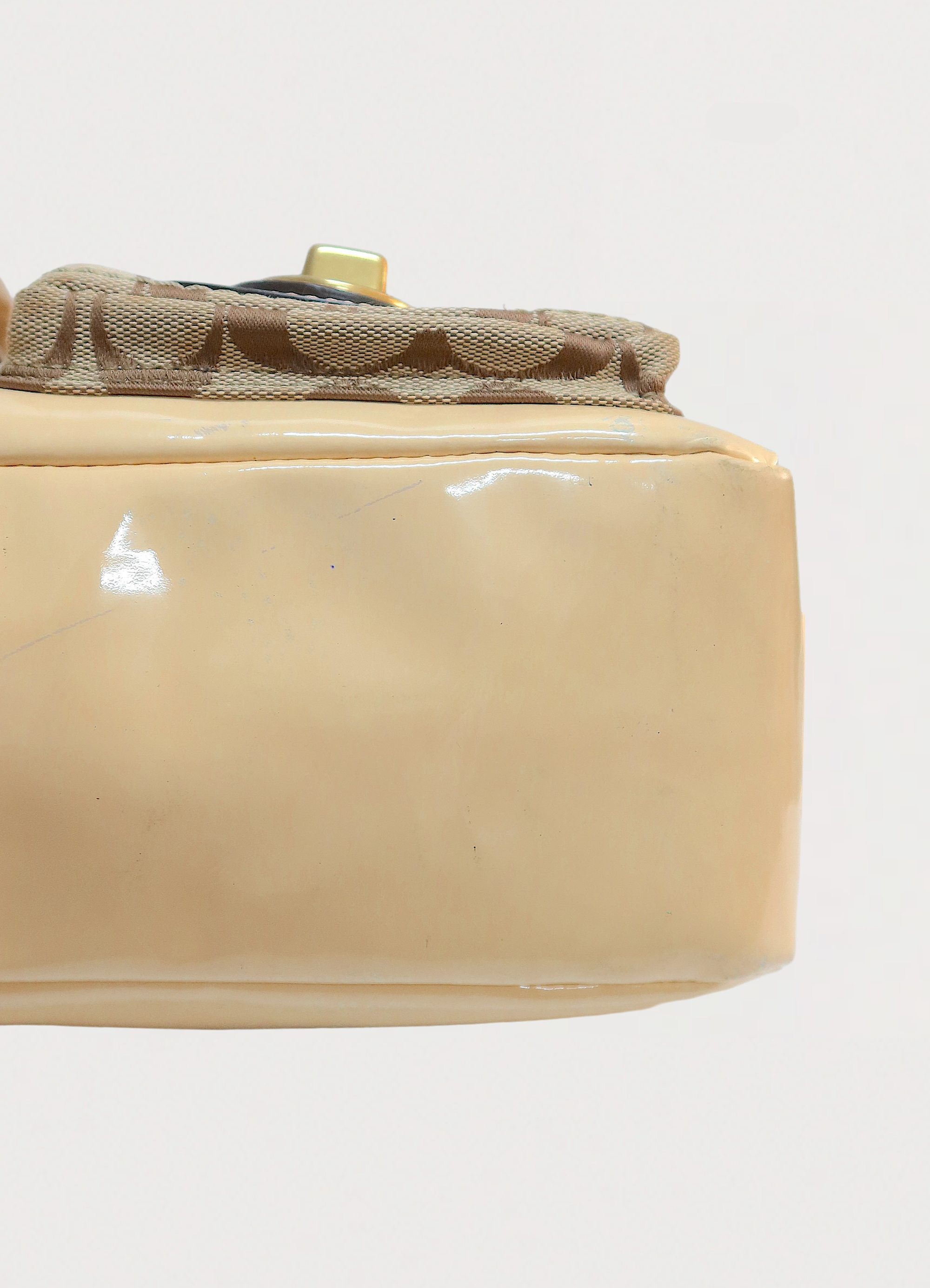 LEGACY SIGNATURE TURNLOCK SHOULDER BAG