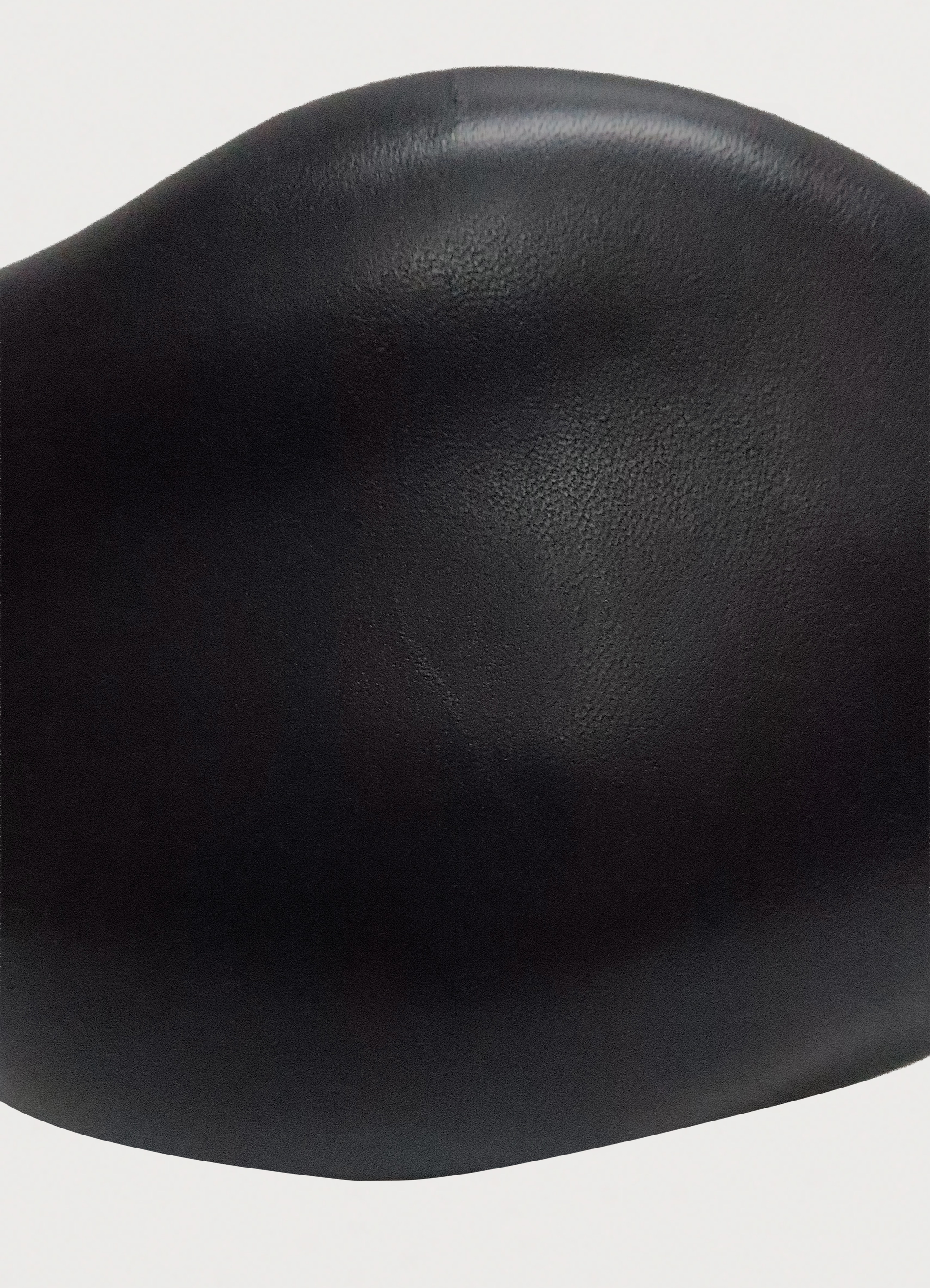 LARGE STONE CLUTCH