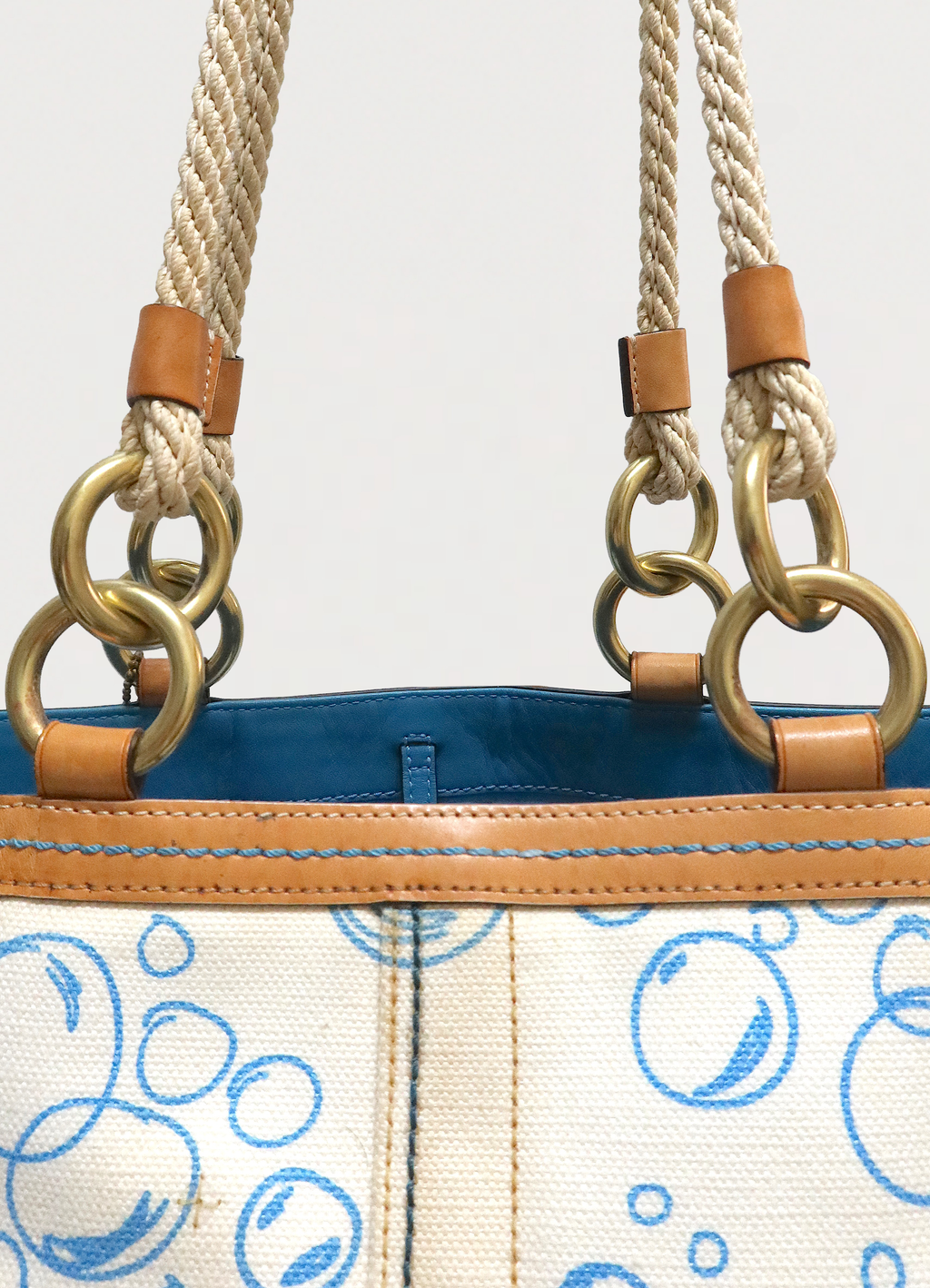LIMITED EDITION RESORT BUBBLE FISH CORAL TOTE BAG