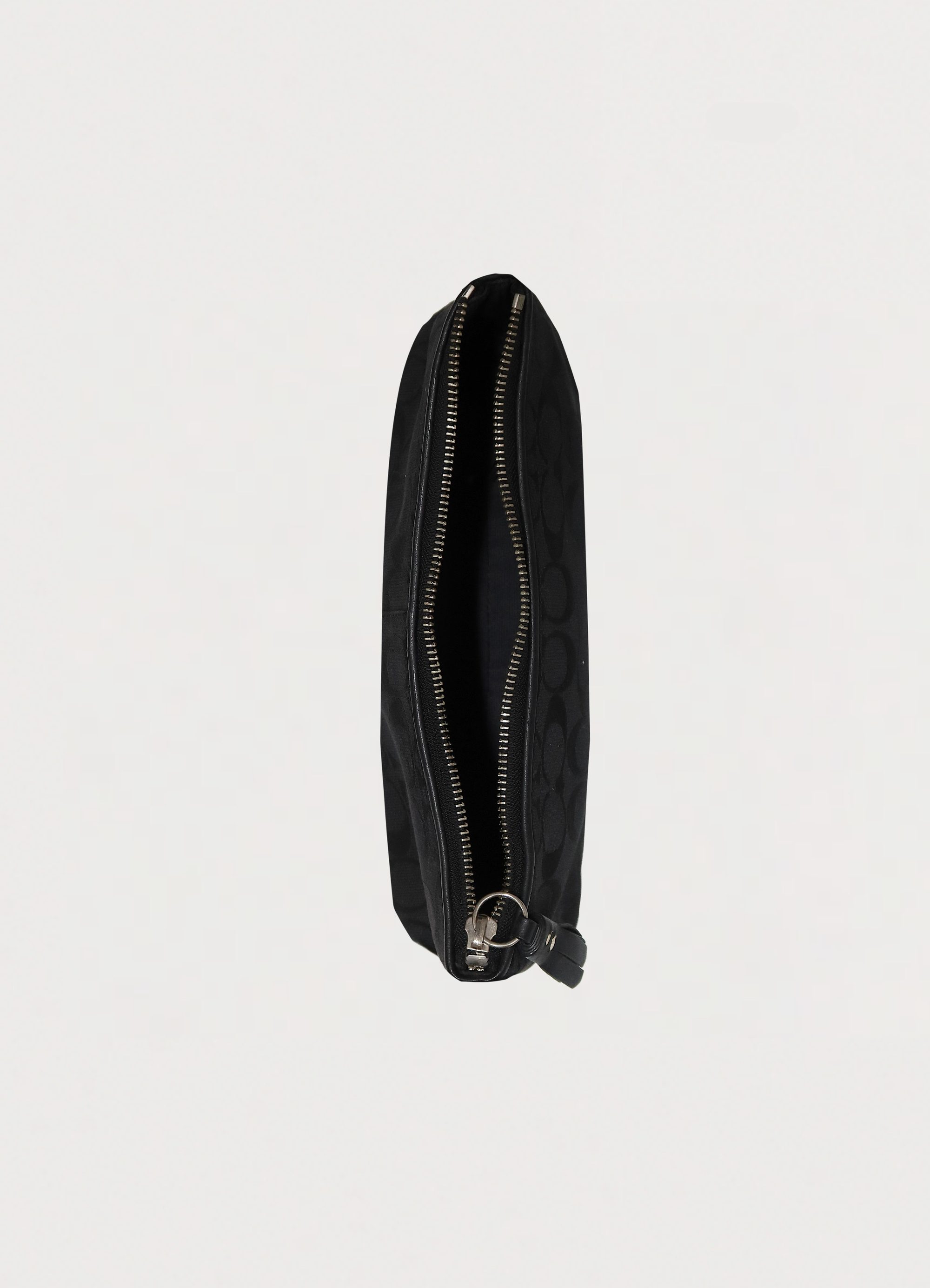 HAMPTONS SIGNATURE DEMI BAGUETTE BAG