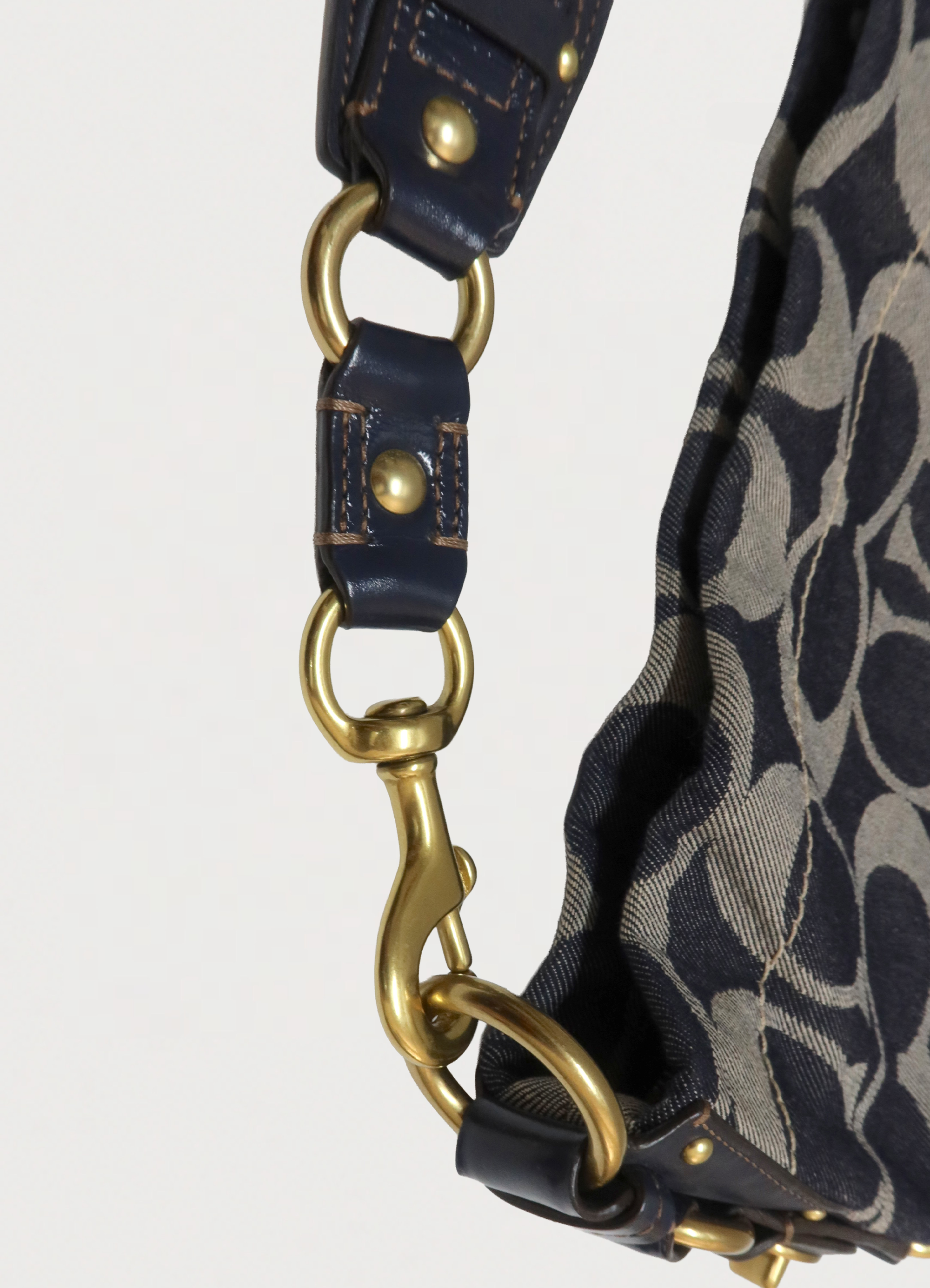 CARLY DENIM SHOULDER BAG