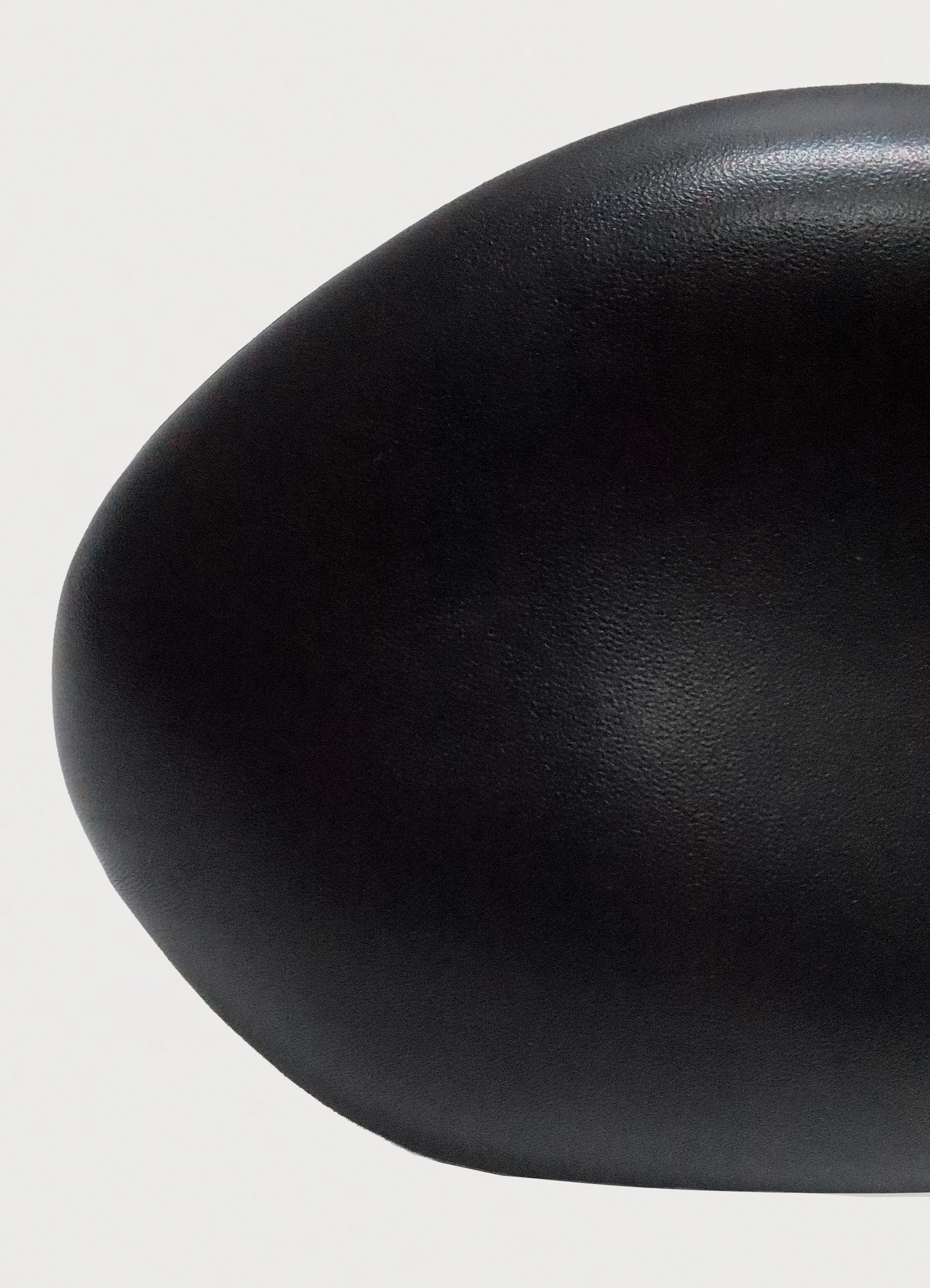 LARGE STONE CLUTCH