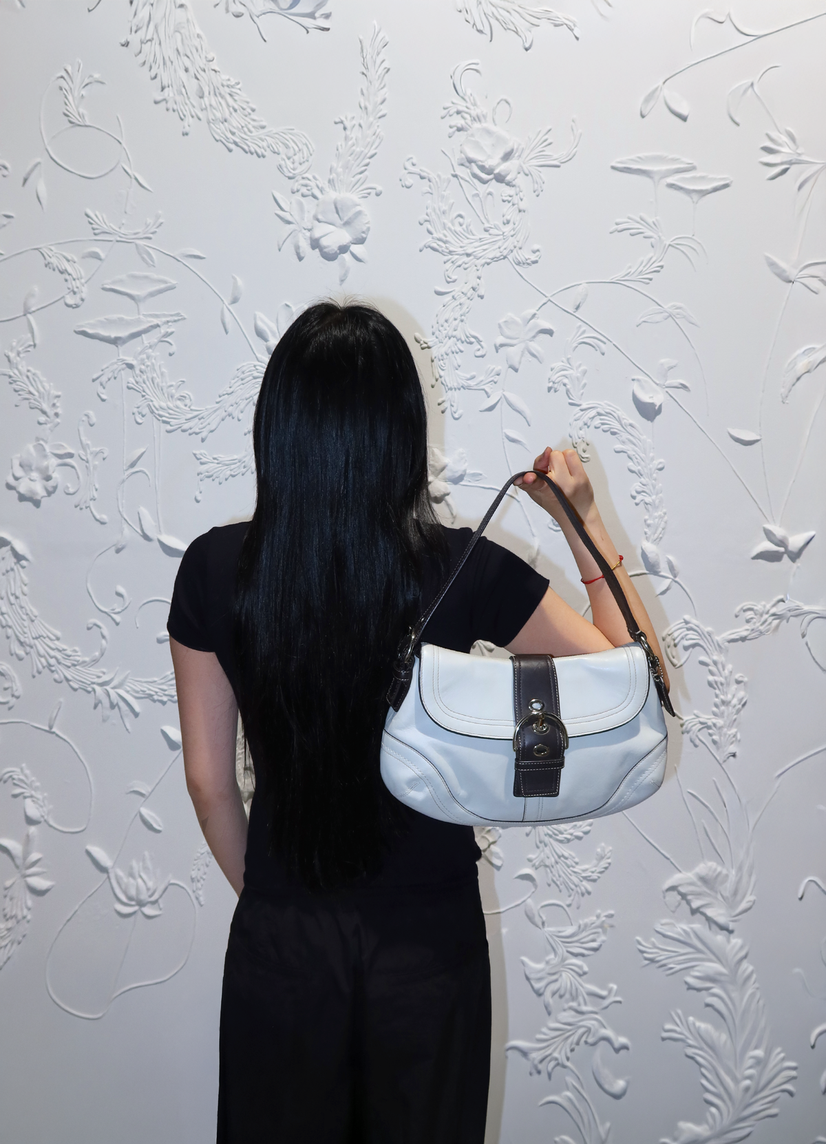 SOHO BUCKLE FLAP SHOULDER BAG