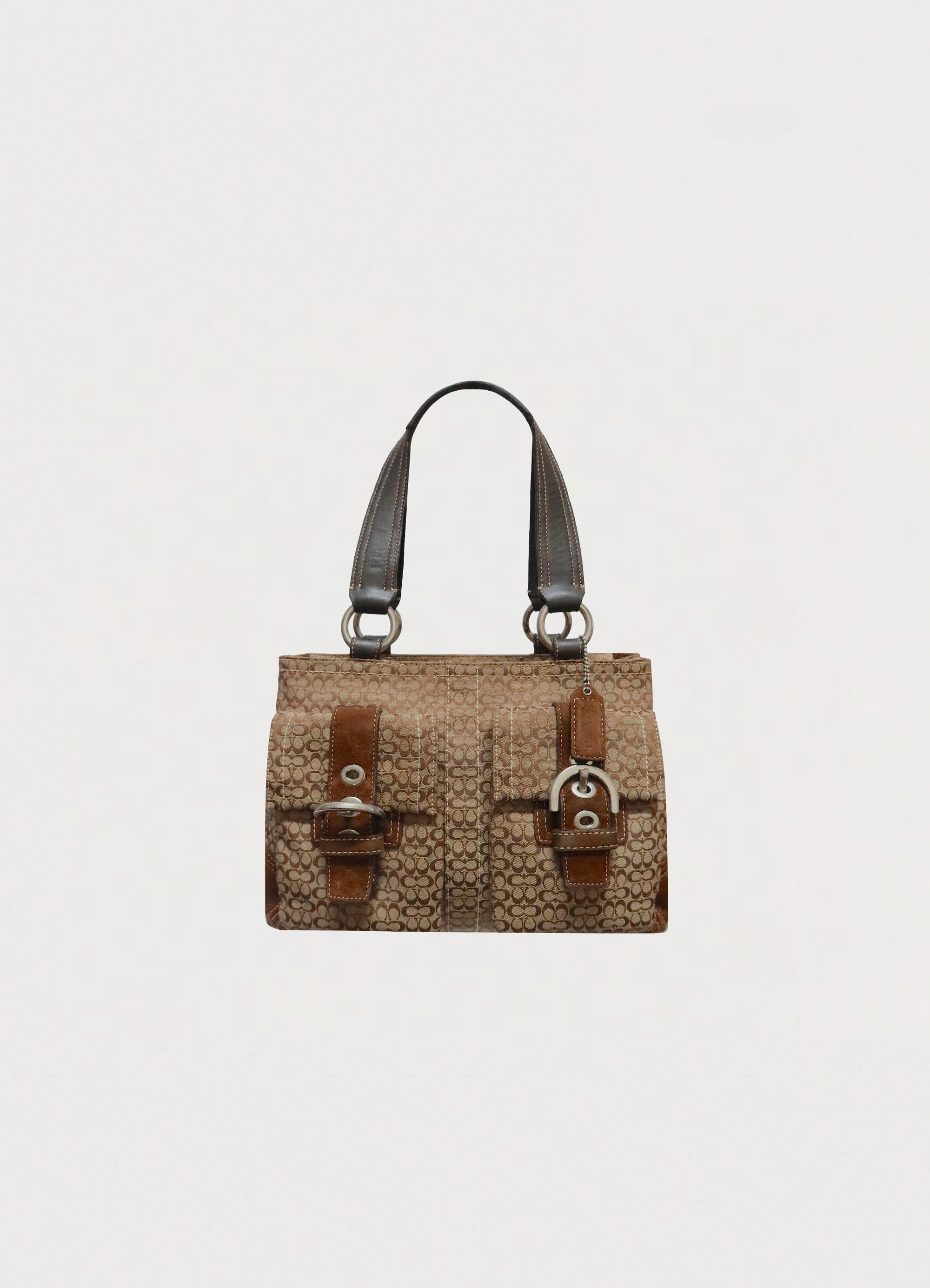 SIGNATURE SOHO BUCKLE HANDBAG