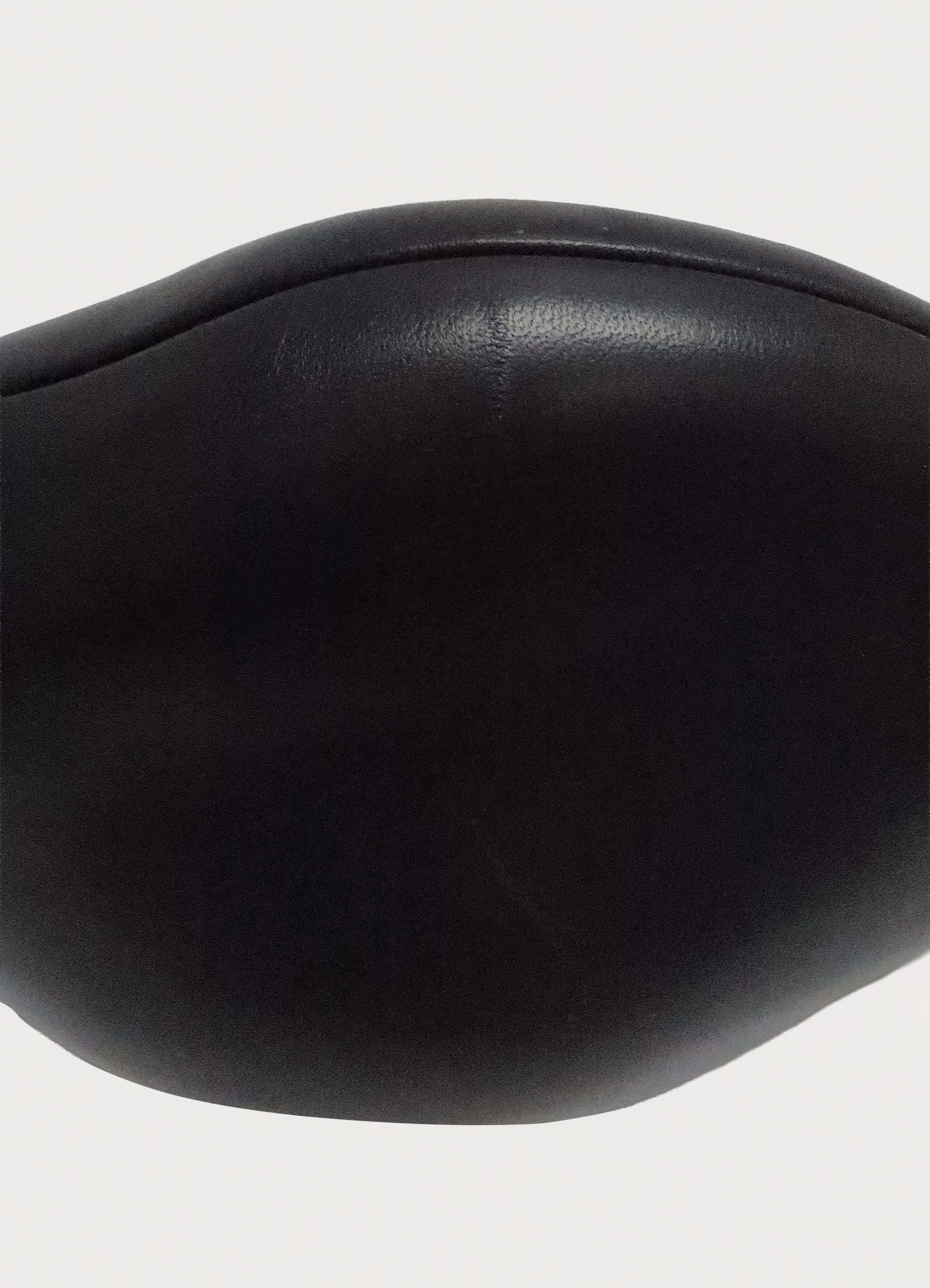 LARGE STONE CLUTCH