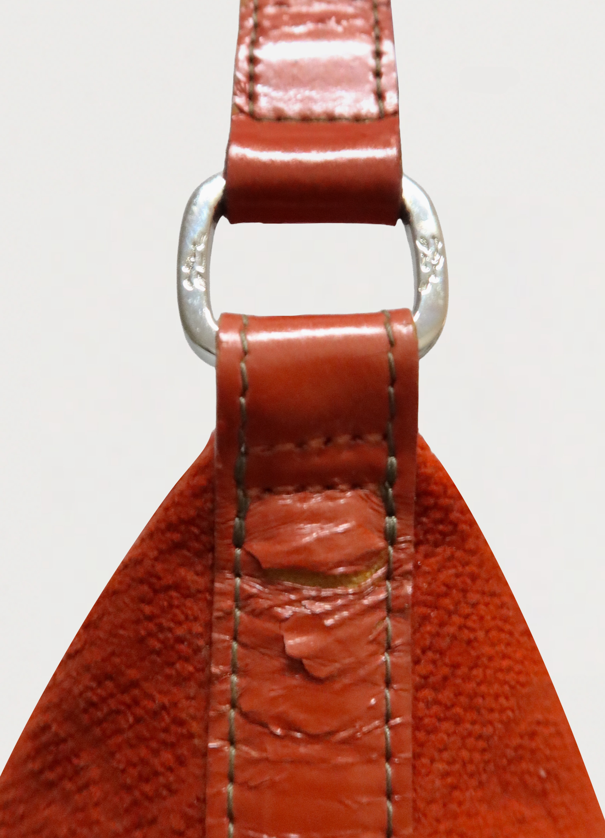 IDOLE SHOULDER BAG