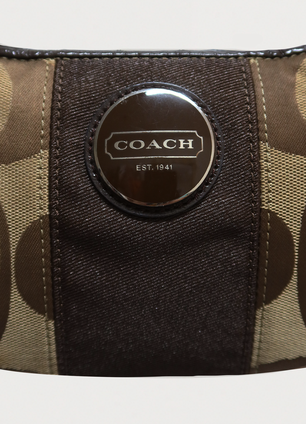 SIGNATURE DEMI STRAP SHOULDER BAG