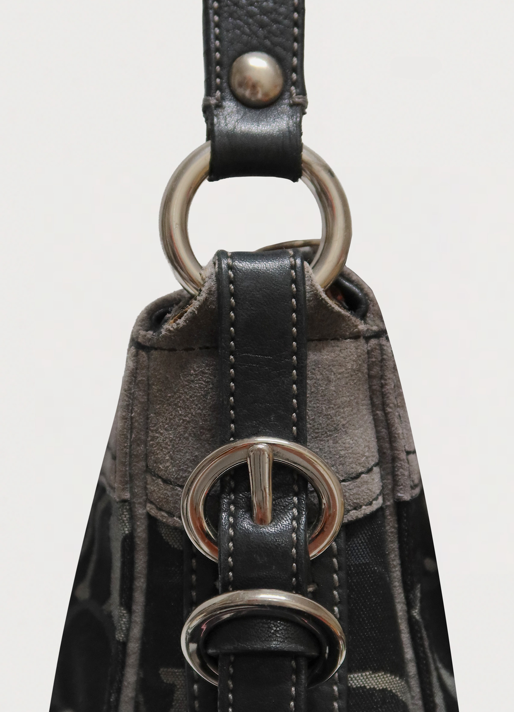CHELSEA OPTIC SIGNATURE SHOULDER BAG