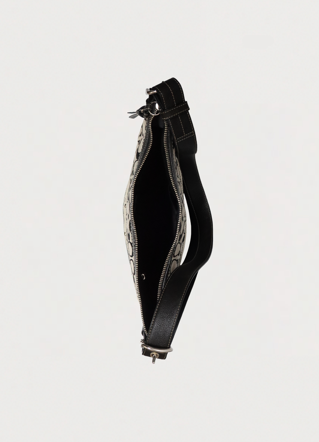 SIGNATURE PATCHWORK STUDDED SHOULDER BAG
