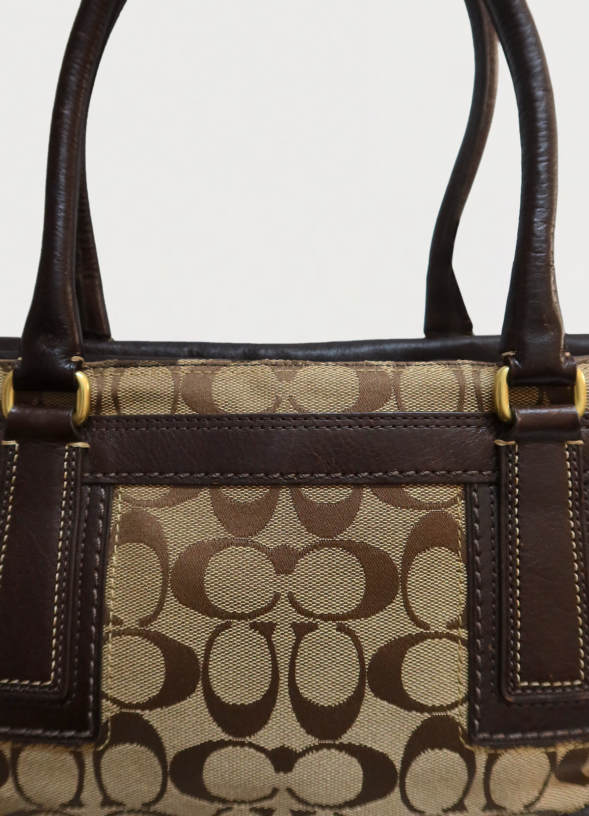 MADELINE SIGNATURE TURNLOCK SHOULDER BAG