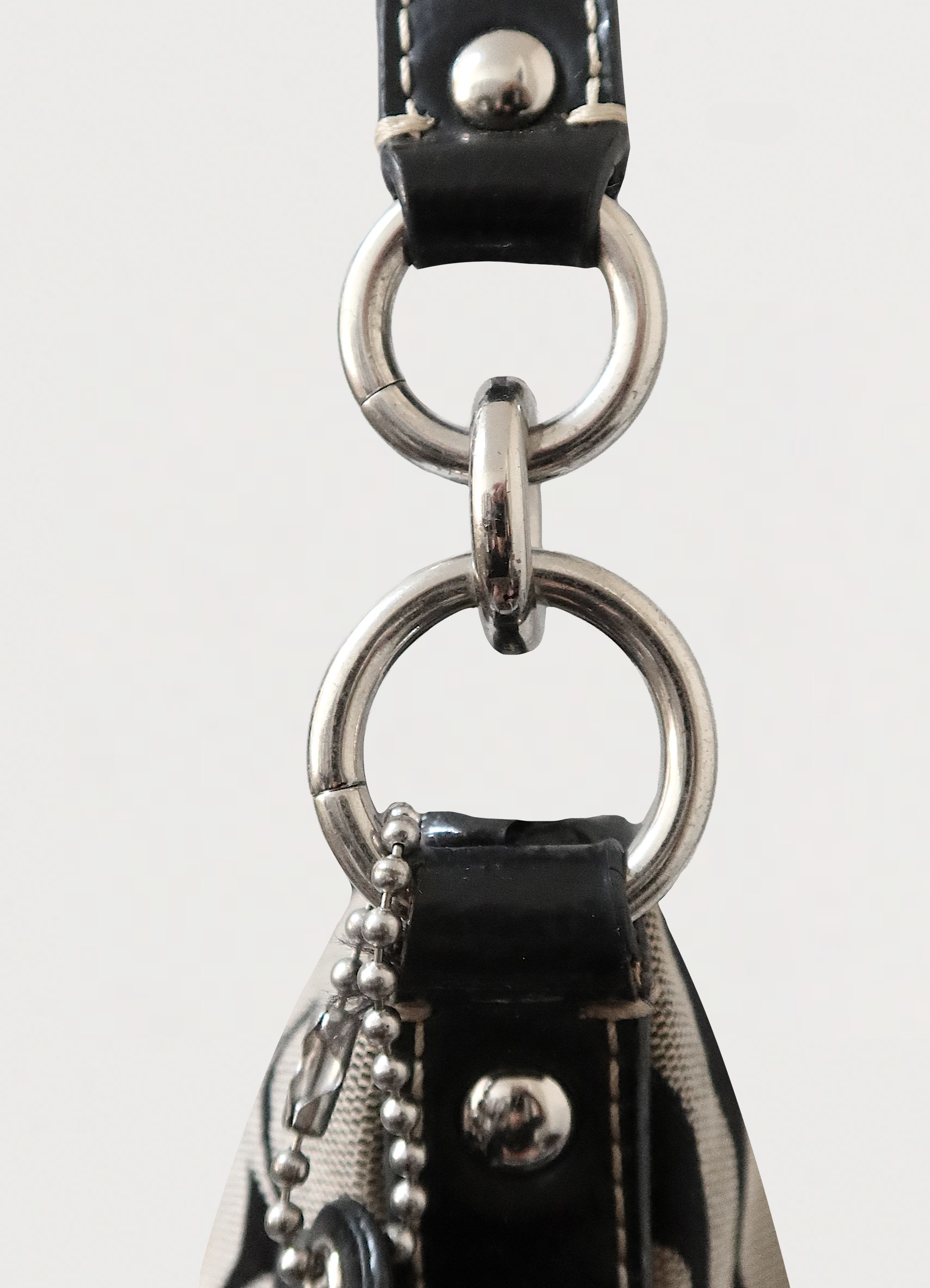 SIGNATURE STRIPE DEMI SHOULDER BAG