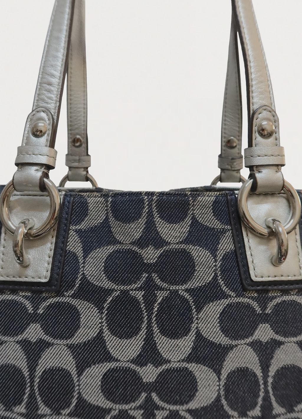SIGNATURE DENIM PATCHWORK TOTE BAG