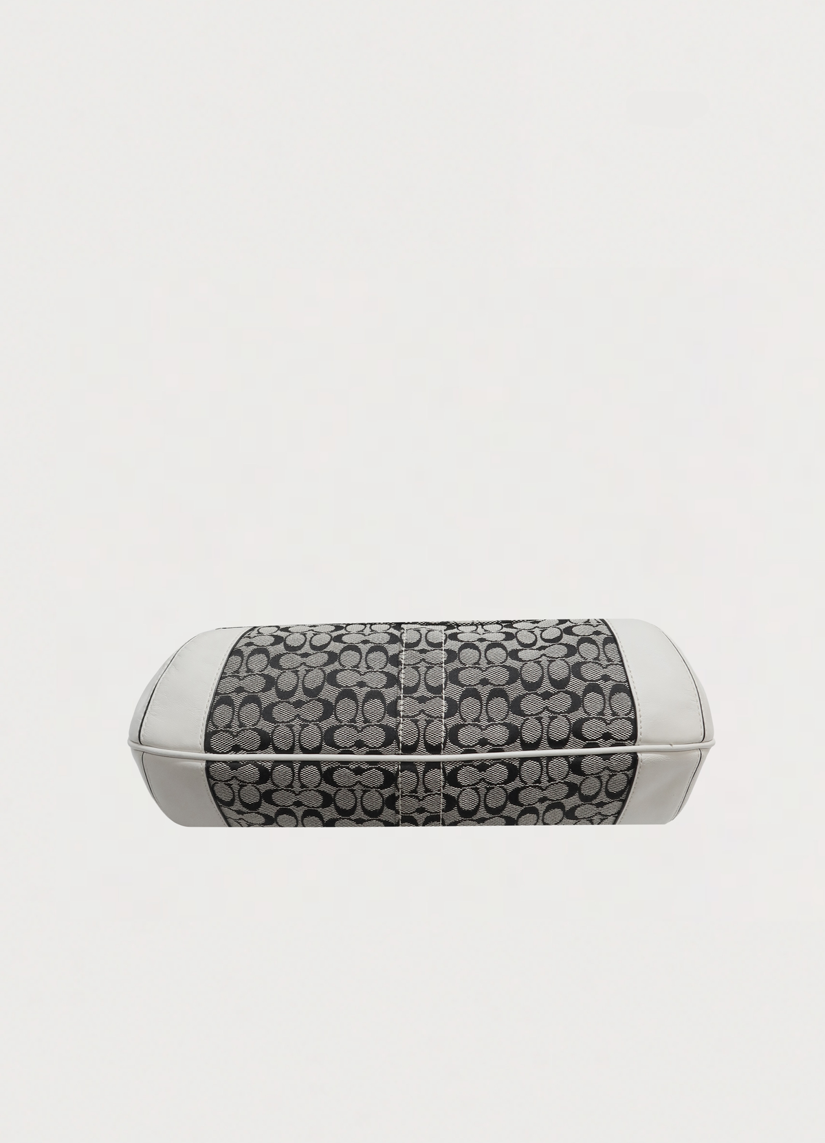 ERGO SIGNATURE HOBO BAG