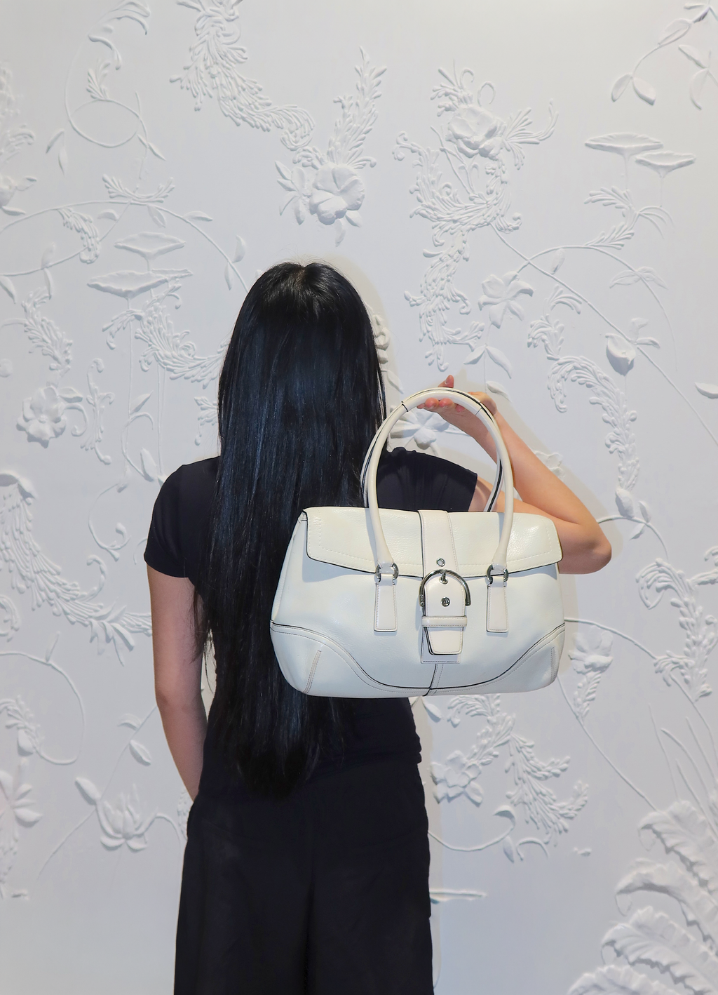 HAMPTONS SOHO FLAP LEATHER SATCHEL BAG
