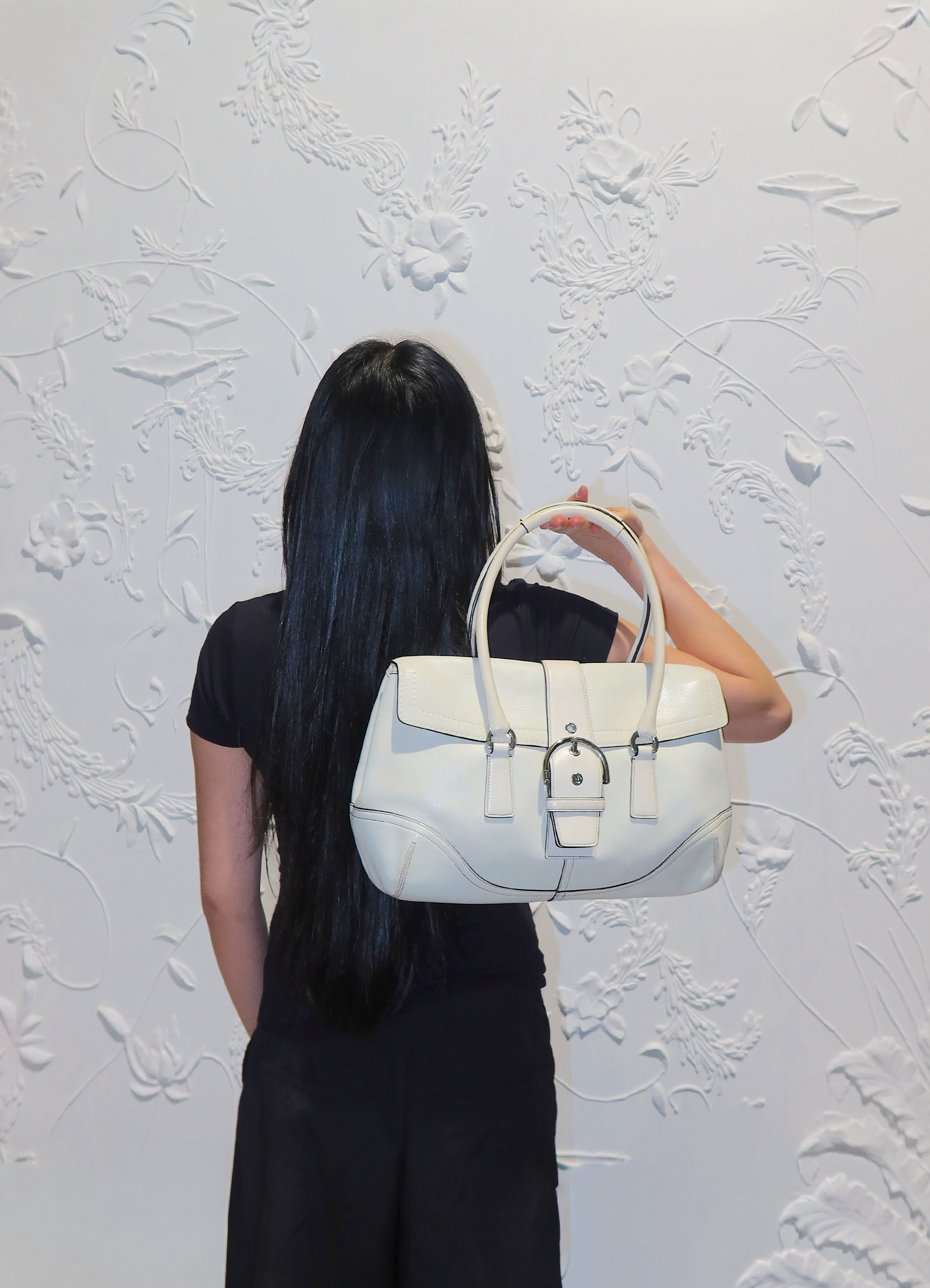HAMPTONS SOHO FLAP LEATHER SATCHEL BAG