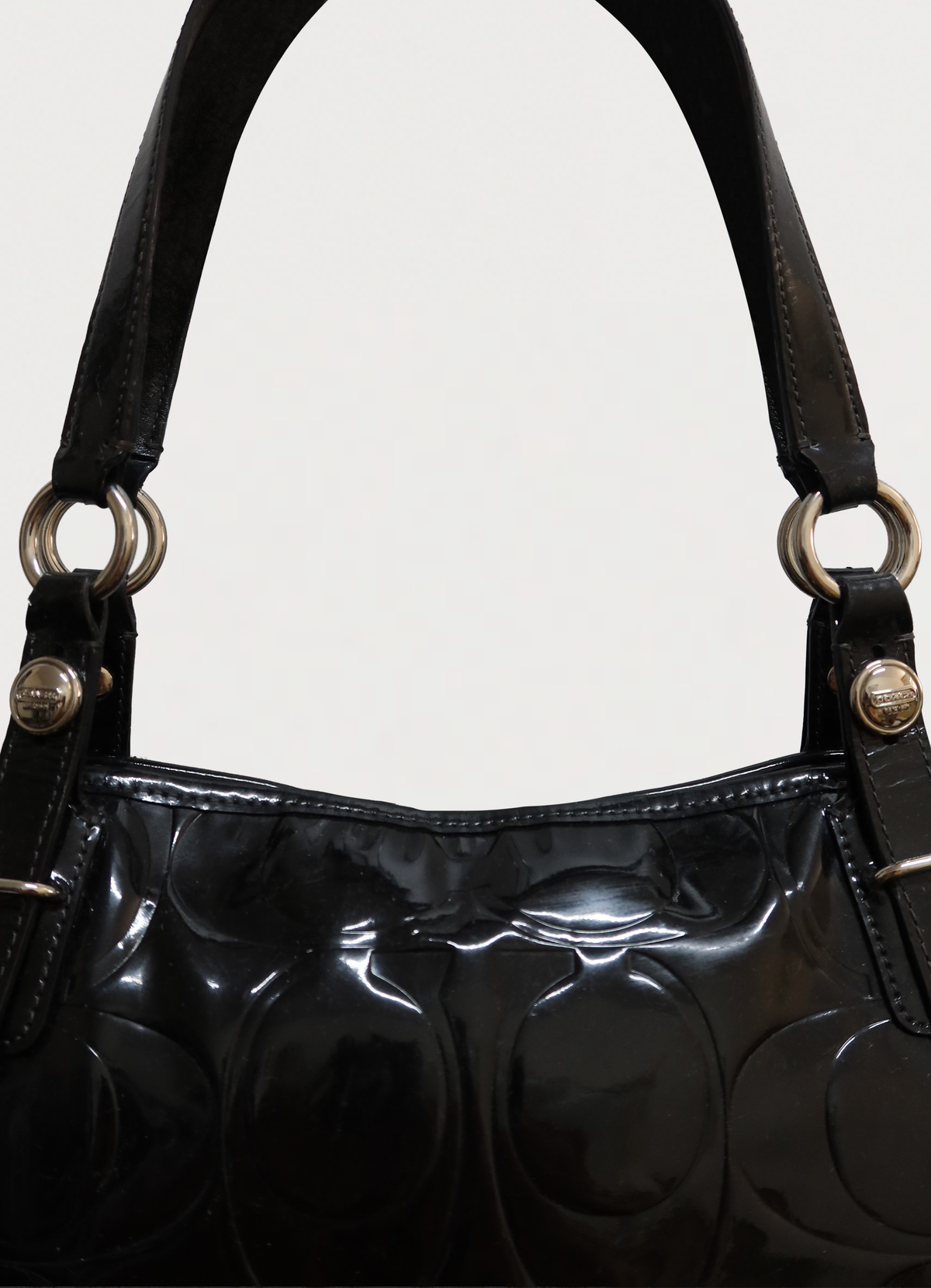 SIGNATURE PATENT LEATHER TOTE