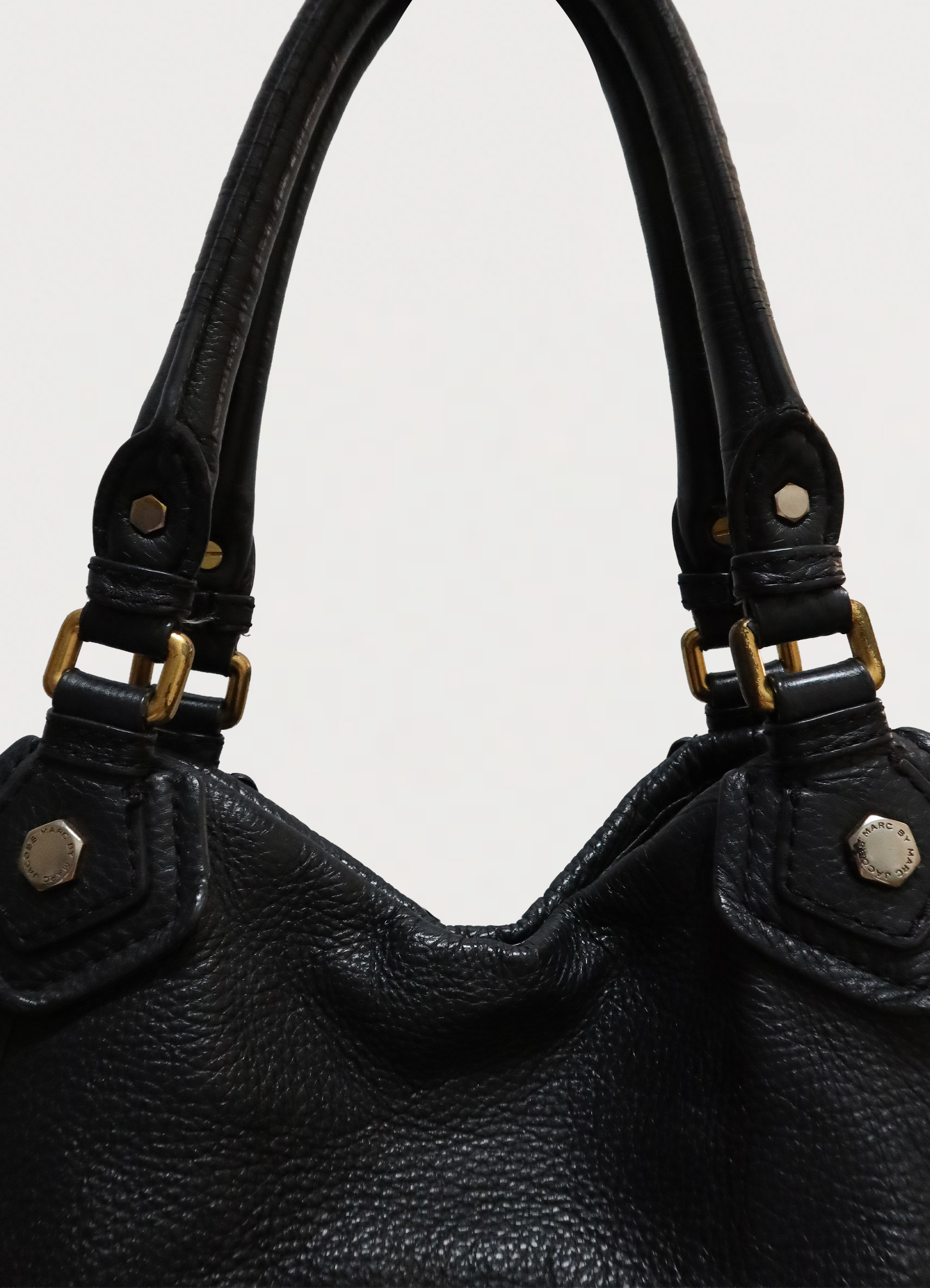 CLASSIC Q FRANCESCA CONVERTIBLE SHOULDER BAG