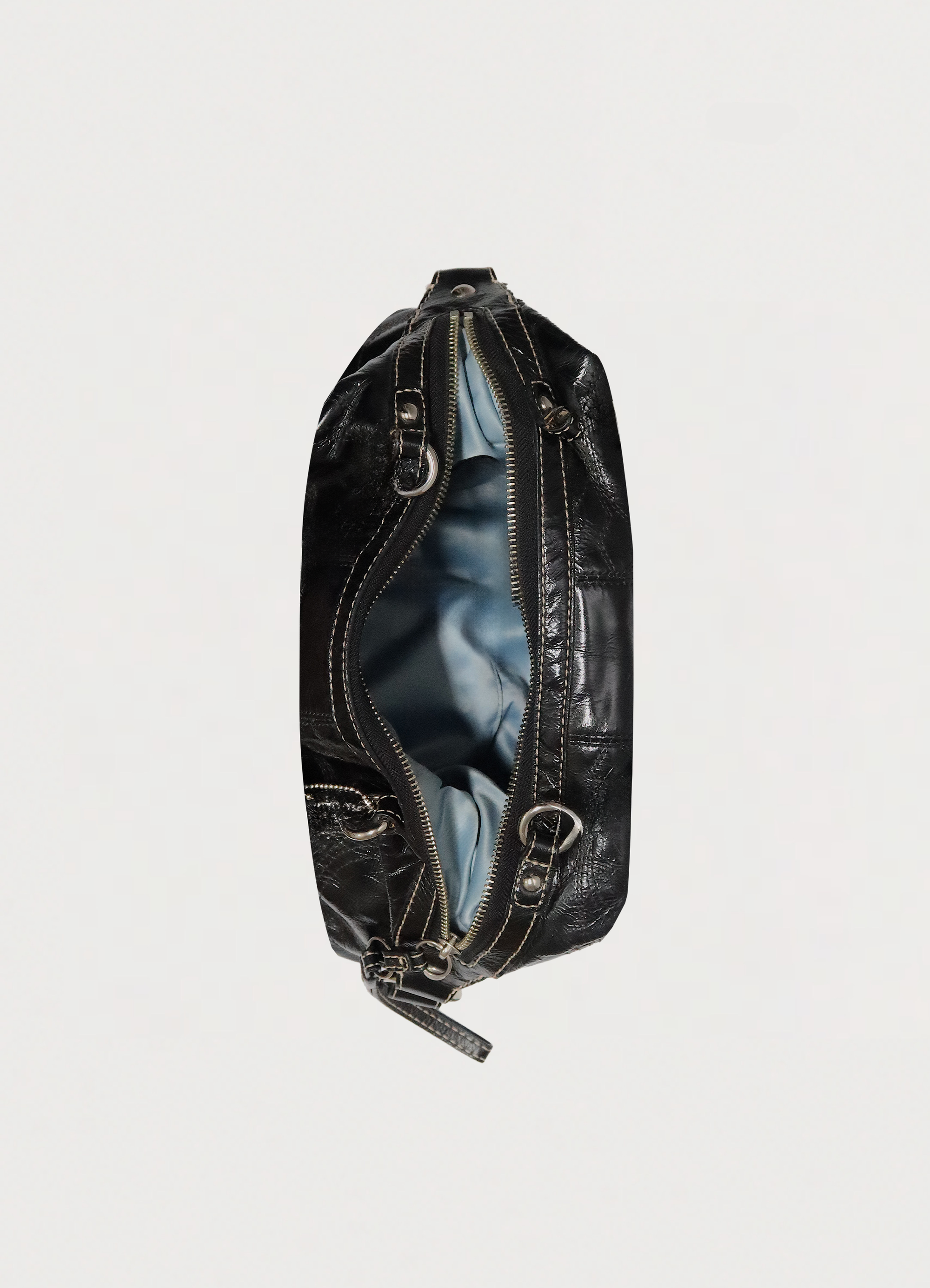 SIGNATURE STITCH BOSTON SHOULDER BAG