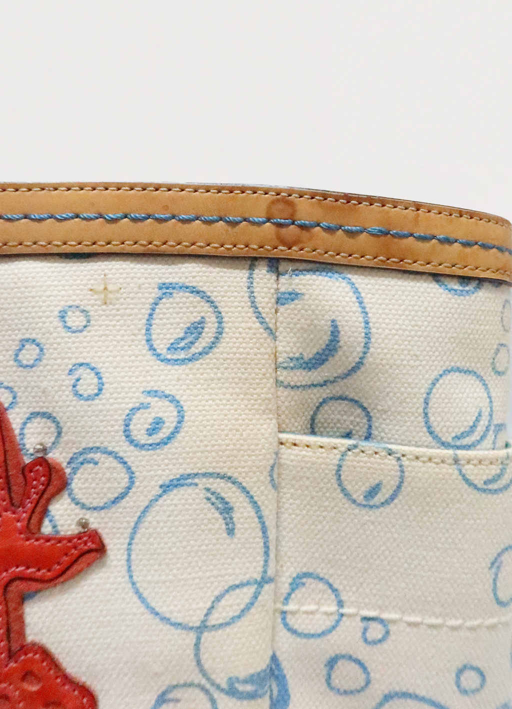 LIMITED EDITION RESORT BUBBLE FISH CORAL TOTE BAG