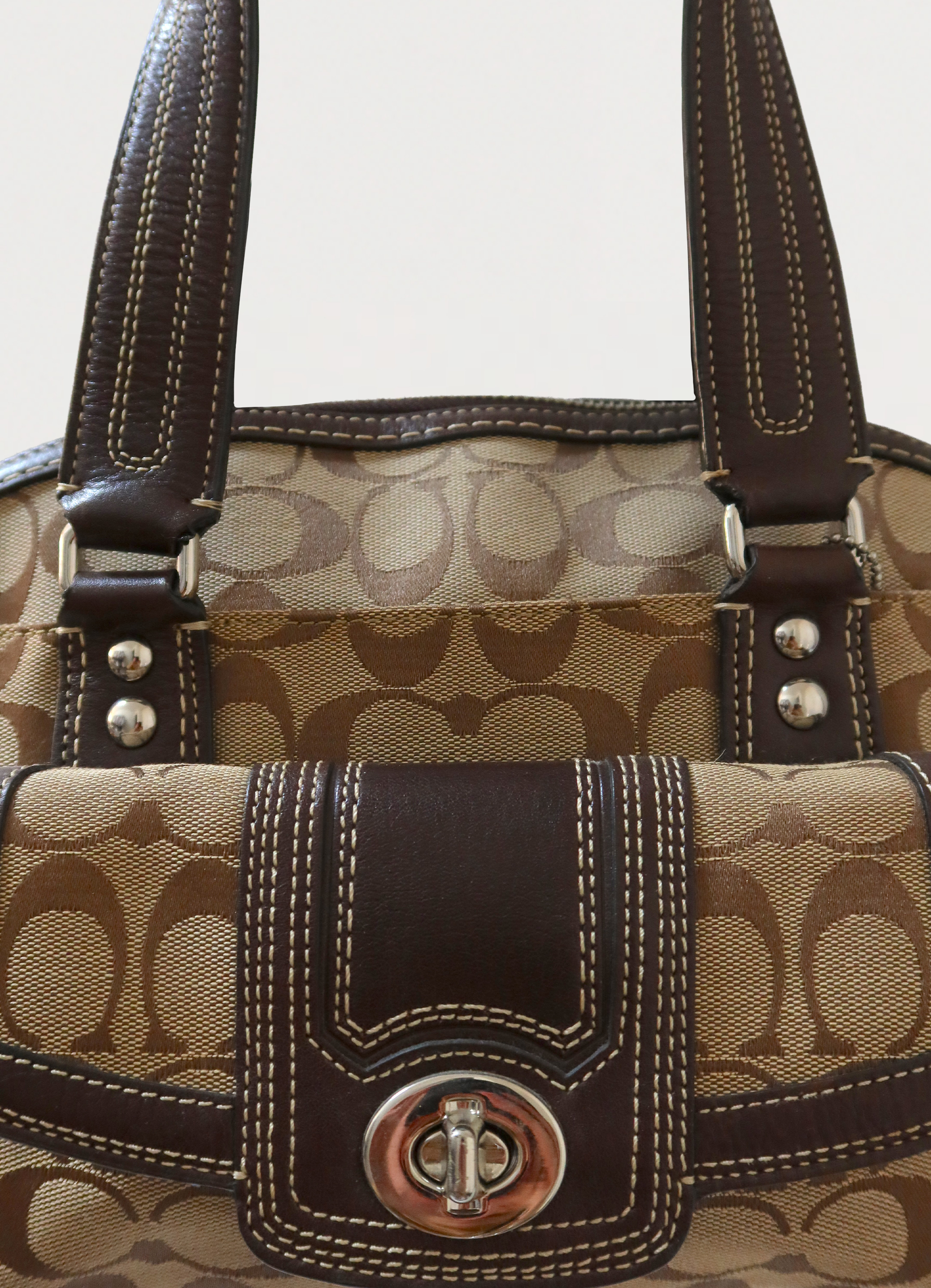 HAMPTONS SIGNATURE DOMED SATCHEL BAG