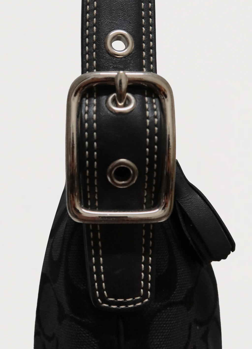 HAMPTONS SIGNATURE DEMI BAGUETTE BAG