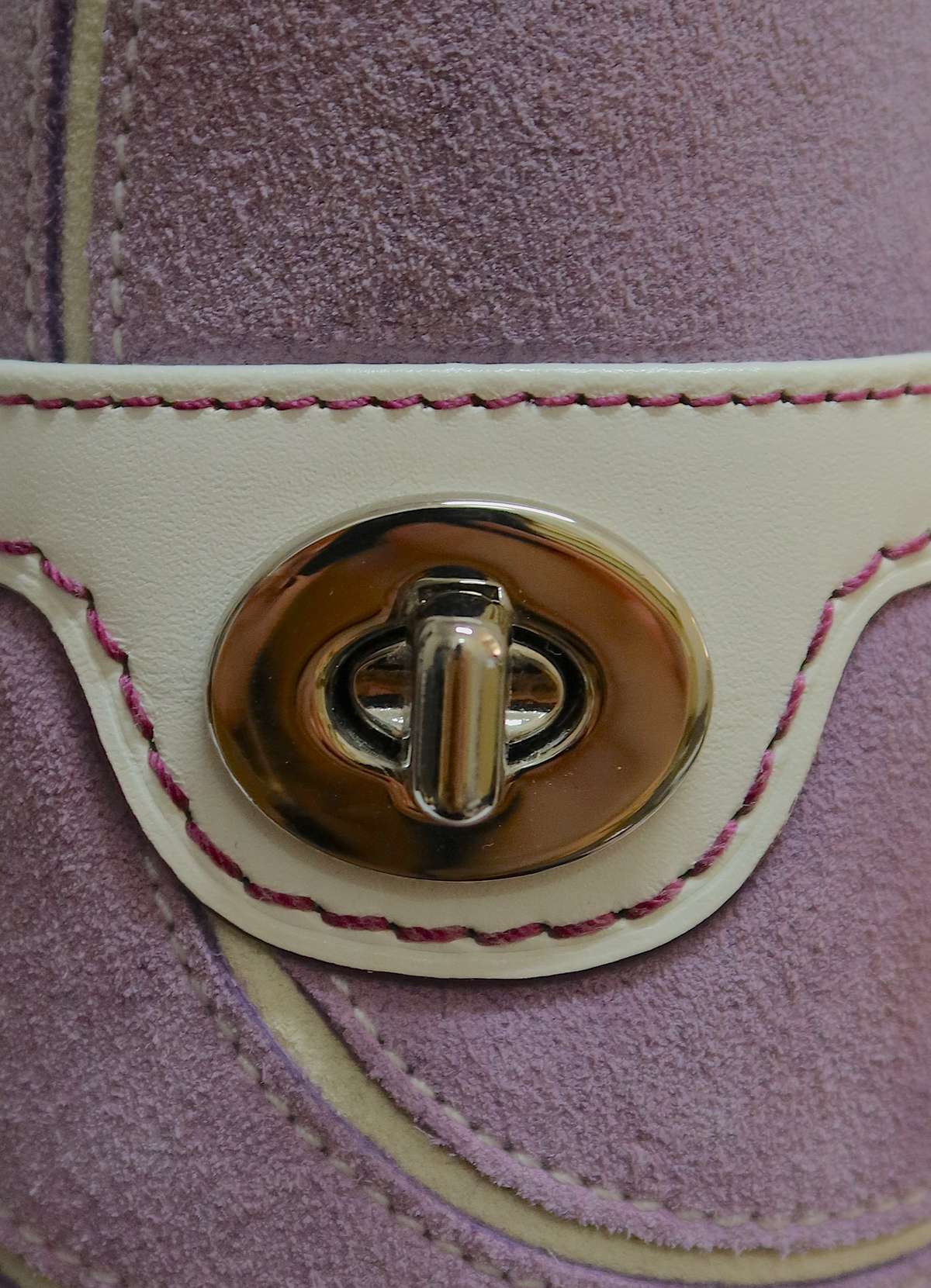 HAMPTON GALLERY SUEDE TOTE BAG