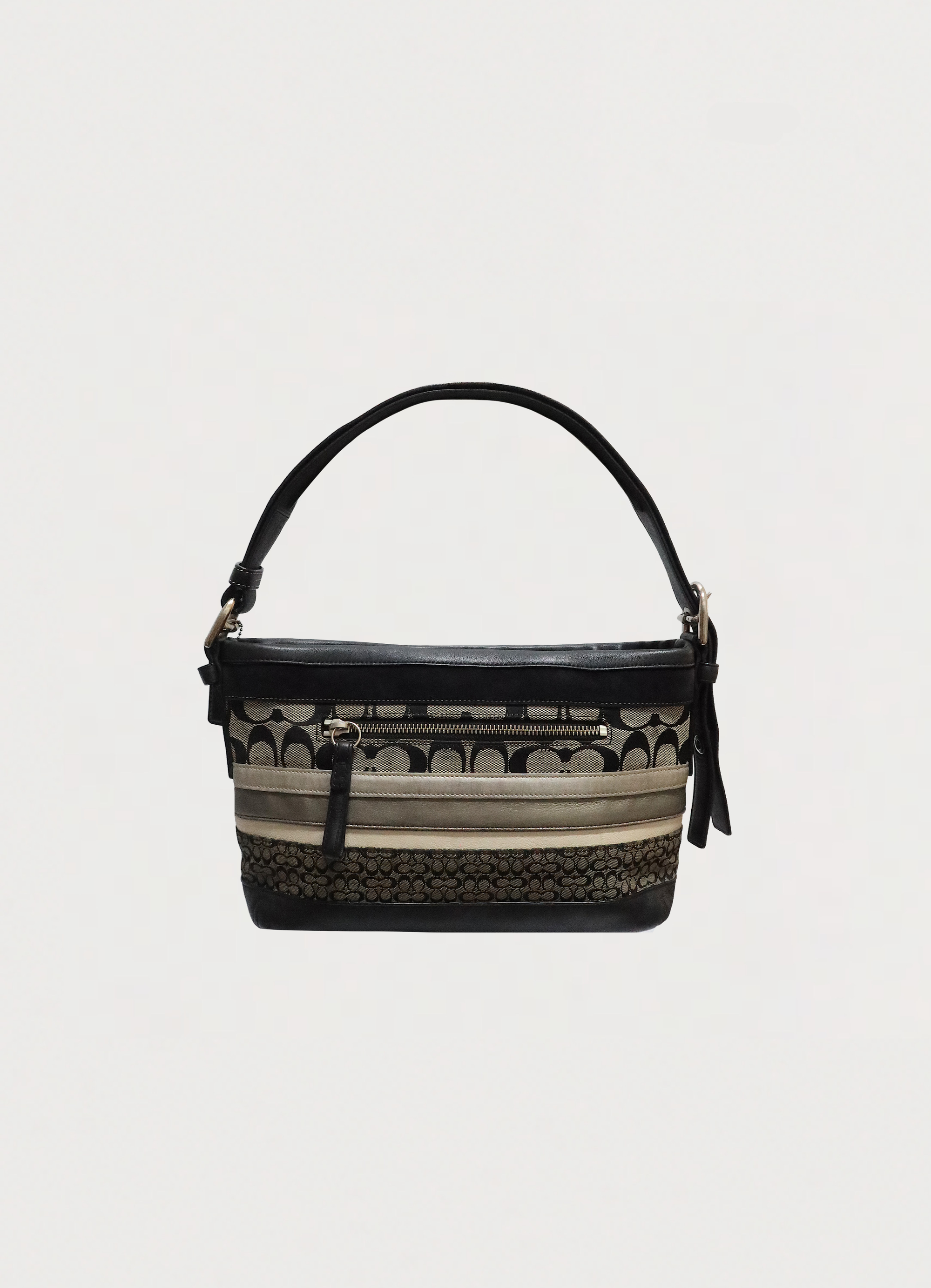 SIGNATURE PATCHWORK CONVERTIBLE SHOULDER BAG