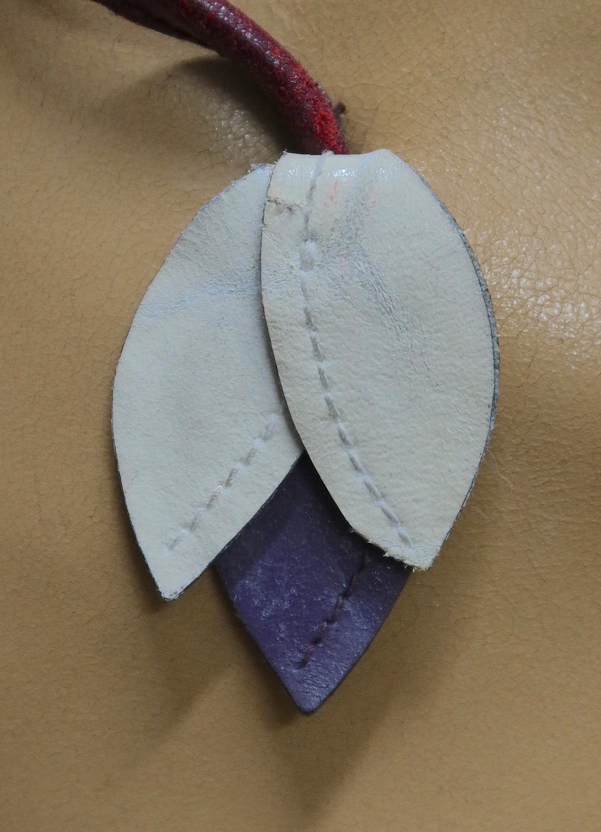 LEAF COLOURBLOCK SHOULDER BAG