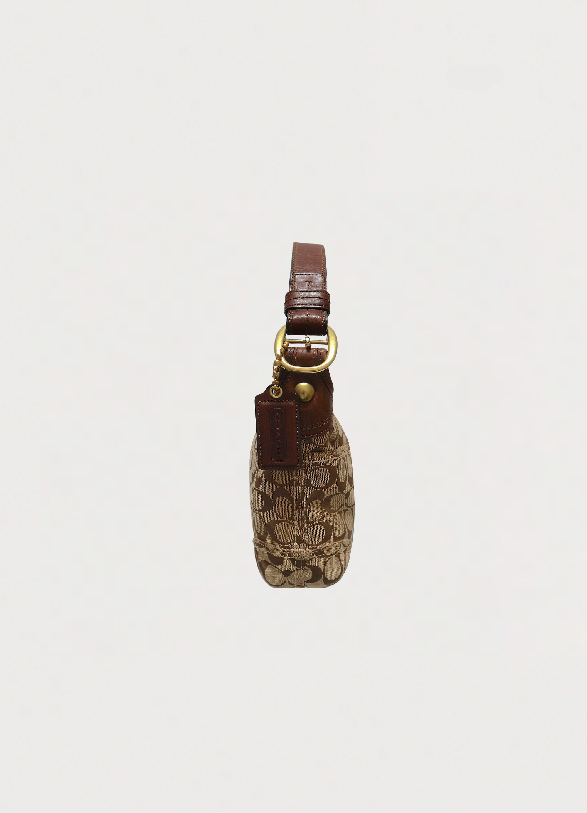 SIGNATURE BLEECKER HOBO SHOULDER BAG