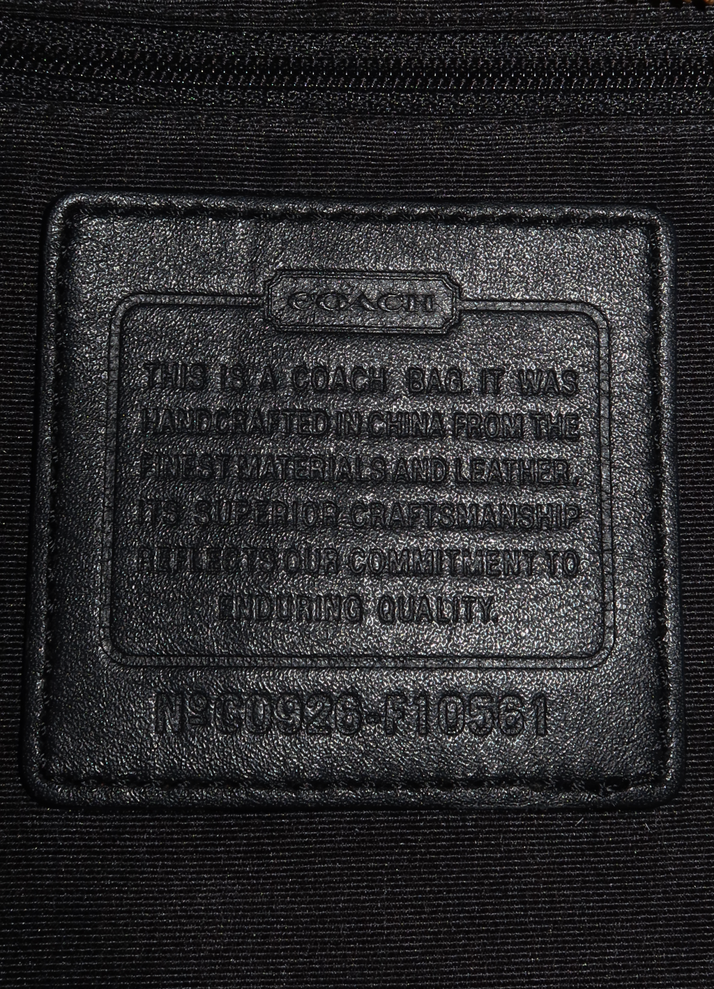 SIGNATURE BLEECKER SHOULDER BAG