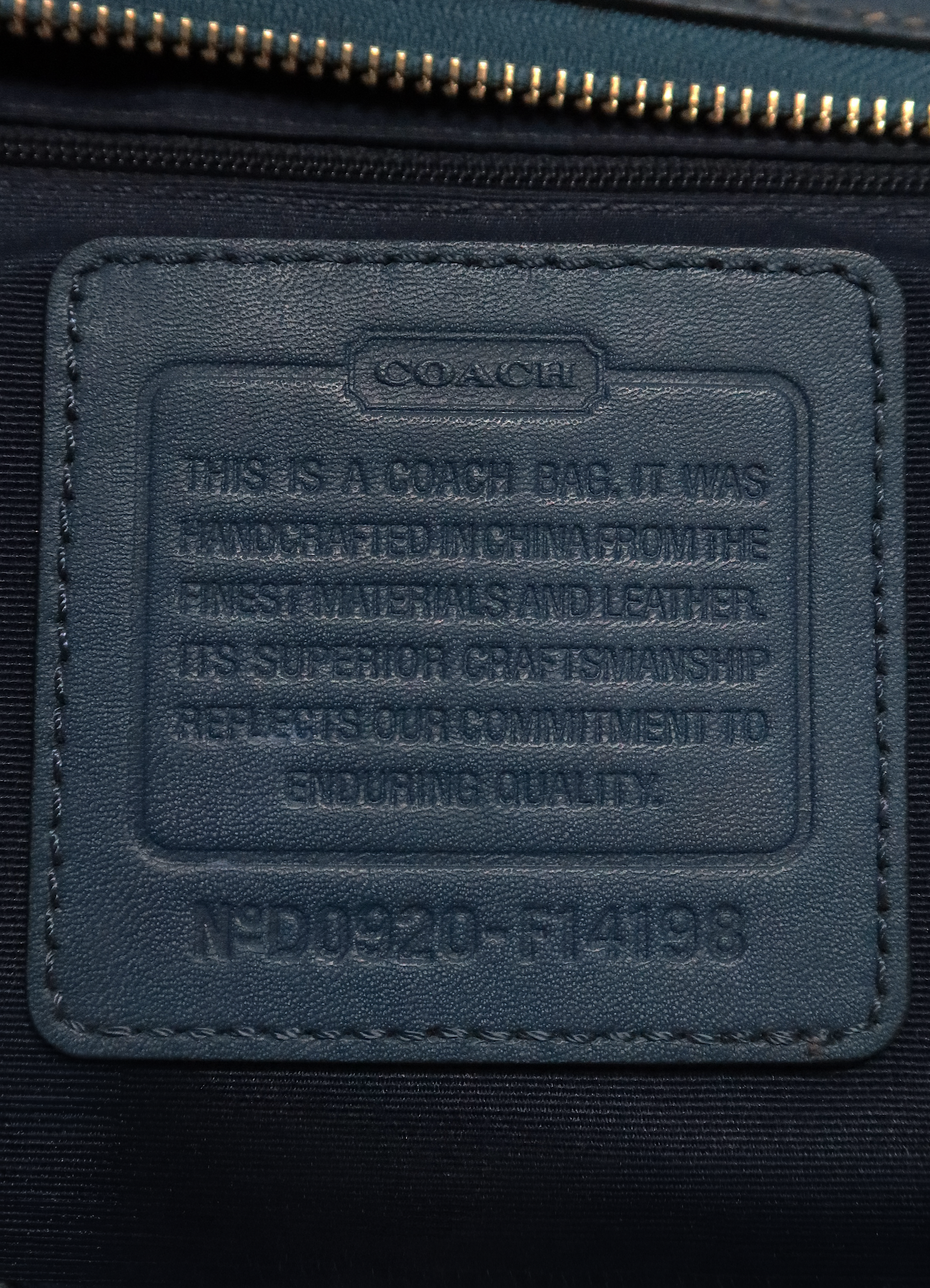 CHELSEA SIGNATURE OPTIC CONVERTIBLE SHOULDER BAG