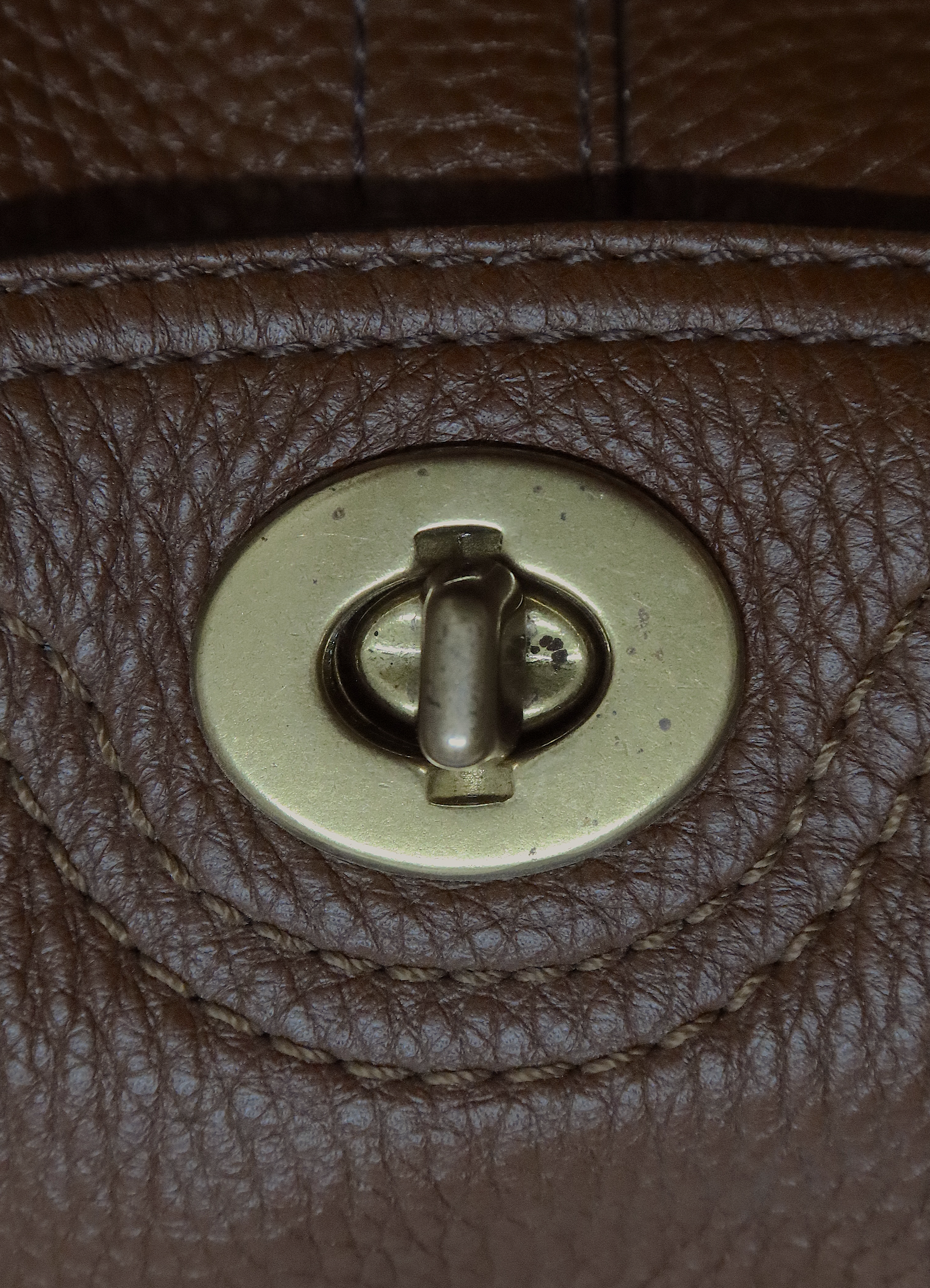 CHELSEA TURNLOCK LEATHER SATCHEL BAG