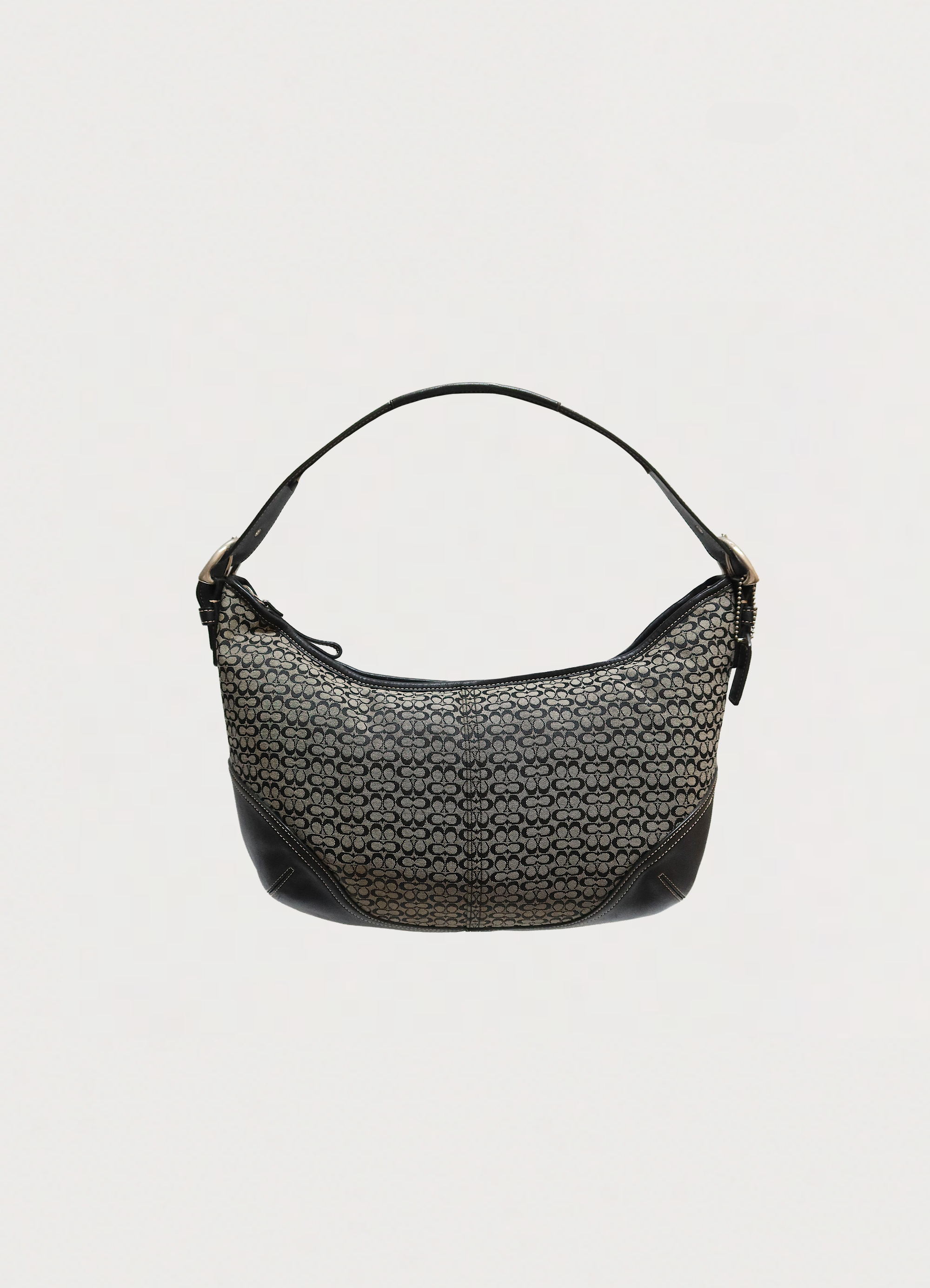 SIGNATURE LARGE SOHO HOBO BAG