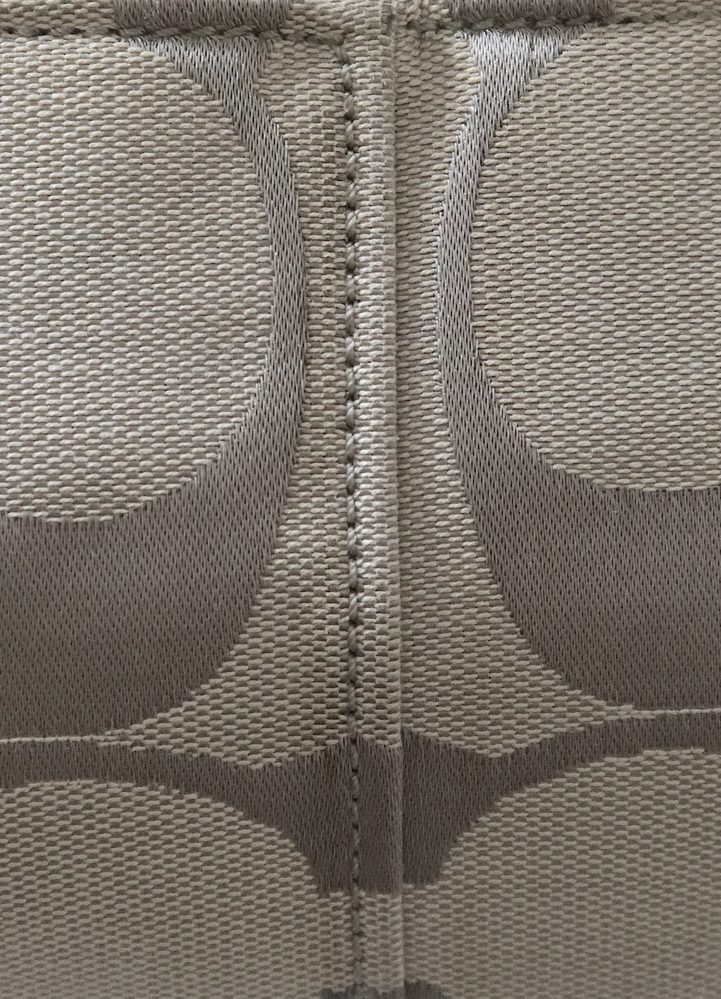 CHELSEA SIGNATURE C BARREL SATCHEL BAG