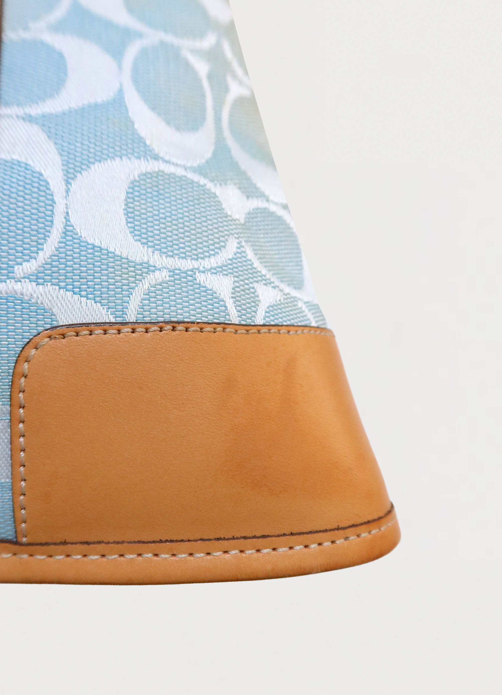 SIGNATURE CANVAS SATCHEL HANDBAG
