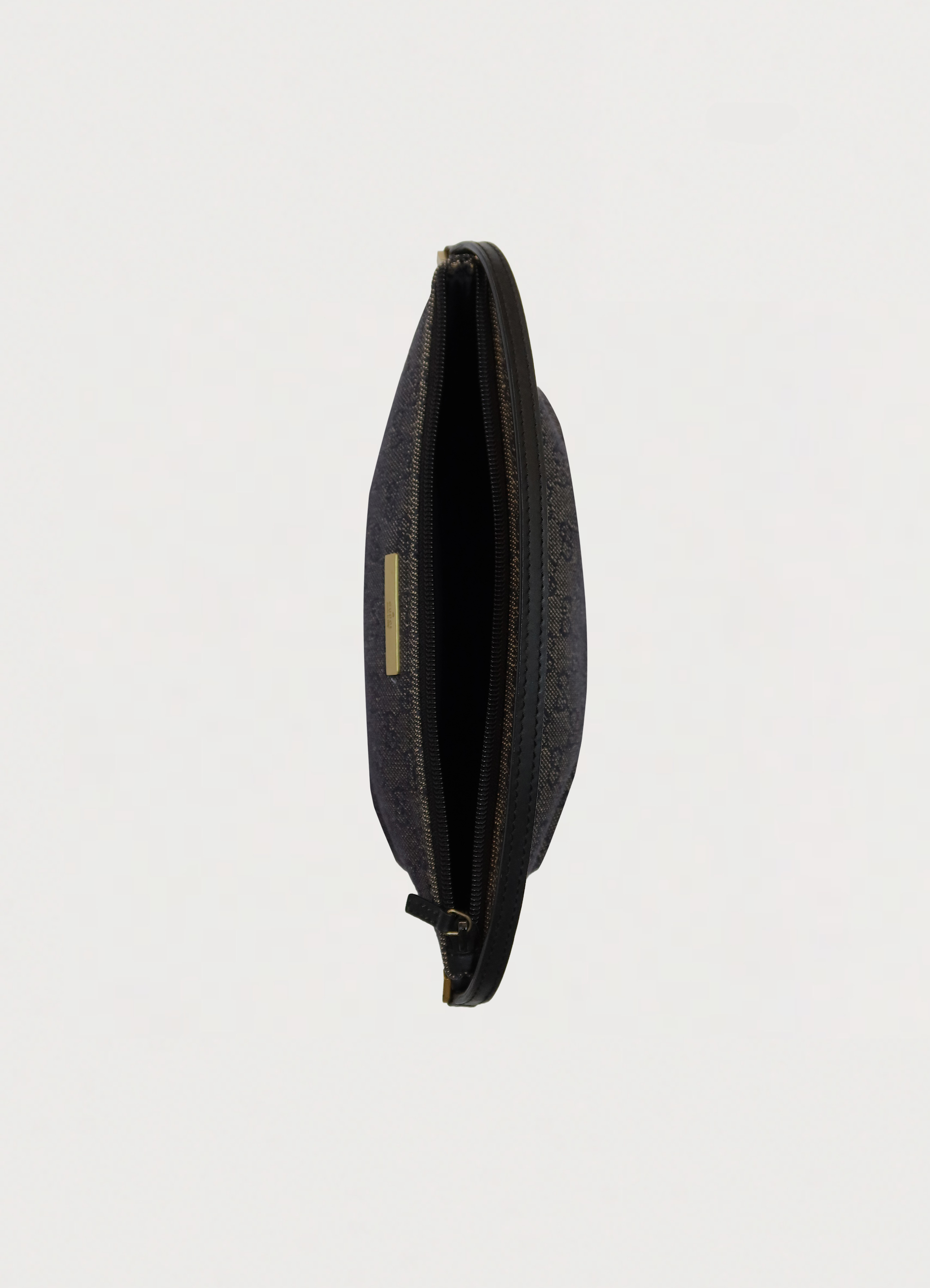 GG MONOGRAM BOAT BAGUETTE BAG
