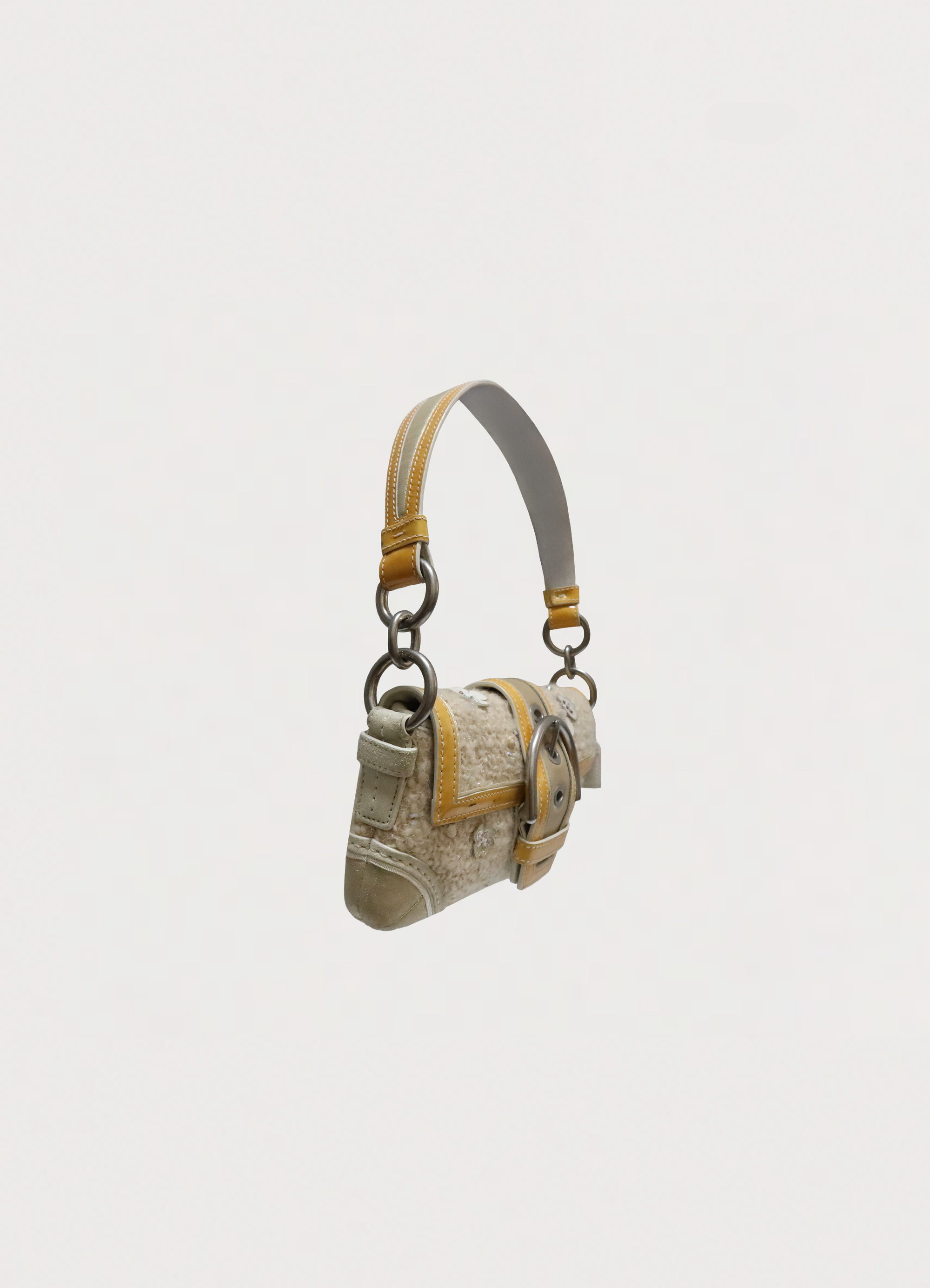 SOHO FLORAL TWEED FLAP SHOULDER BAG