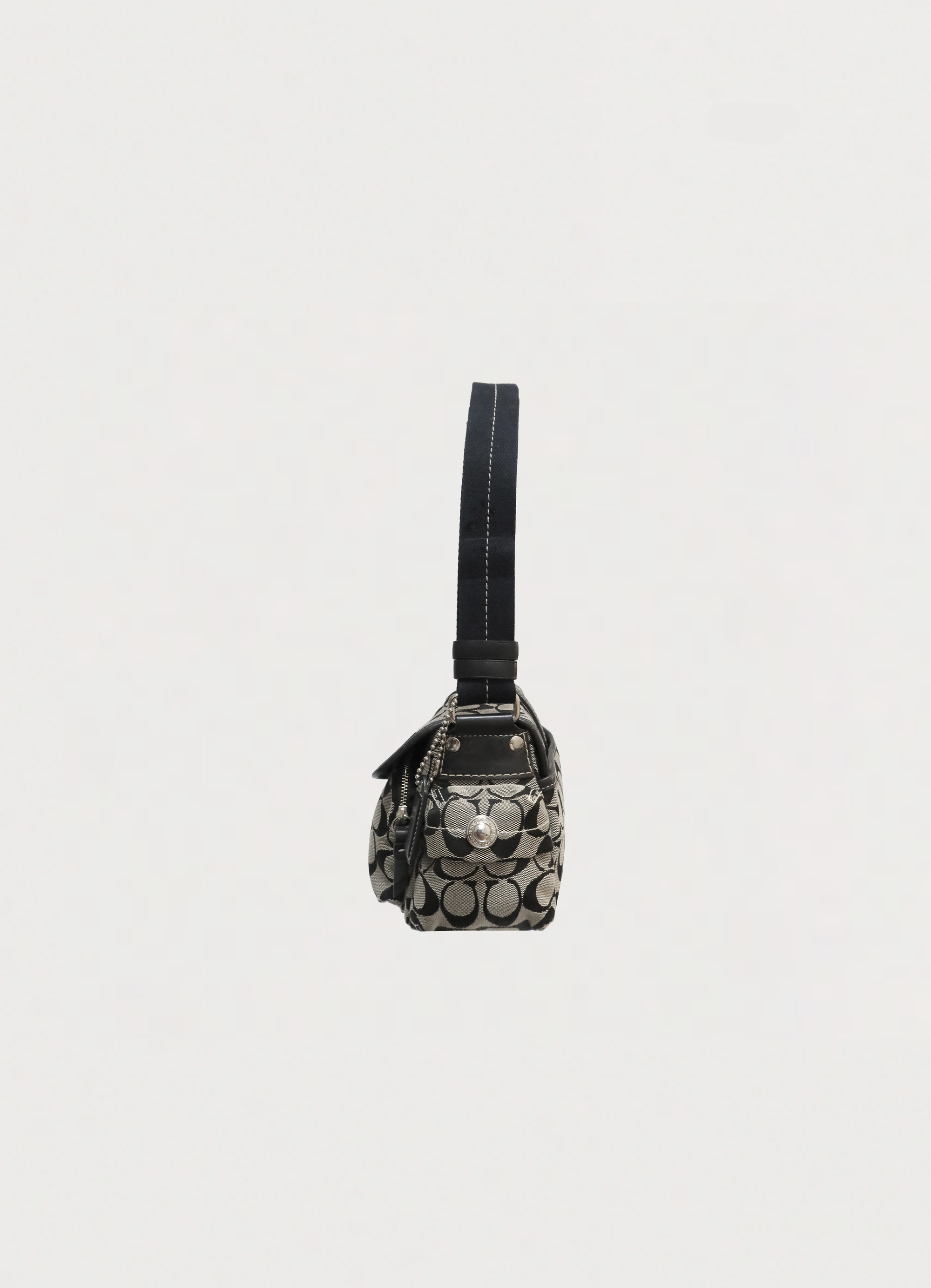 SIGNATURE POCKET SATCHEL SHOULDER BAG