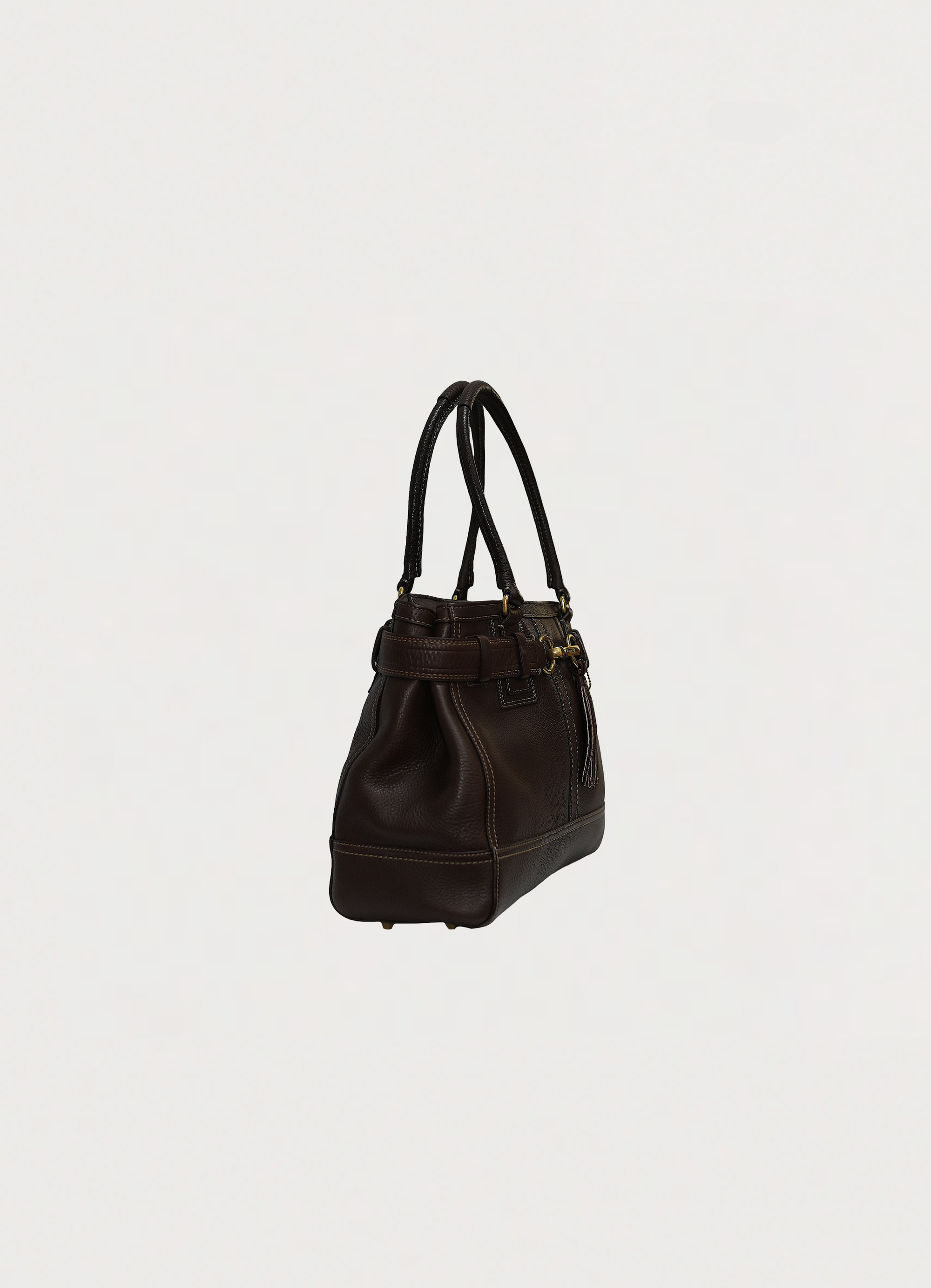 Vintage coach brown Hamptons leather carryall satchel bag showing angled side