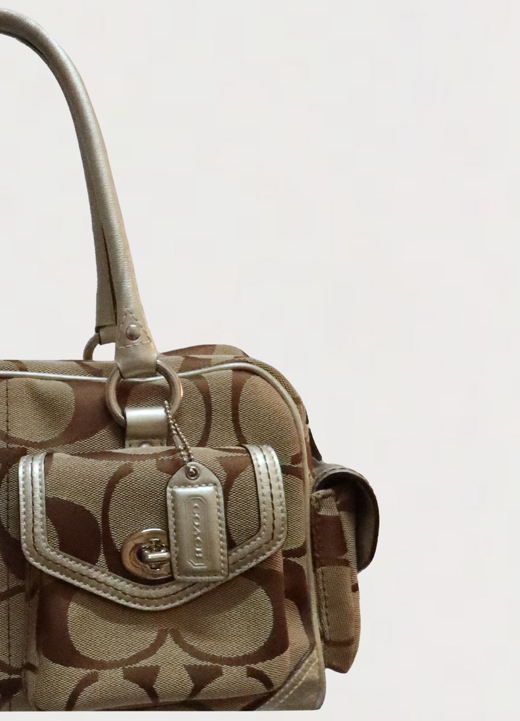 SIGNATURE GALLERY POCKET SATCHEL SHOULDER BAG