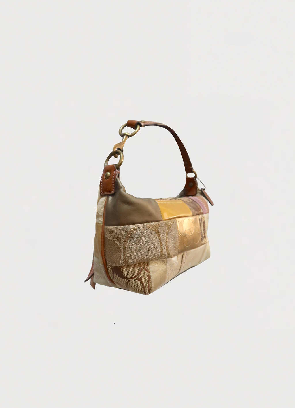 SIGNATURE PATCHWORK POCHETTE BAG