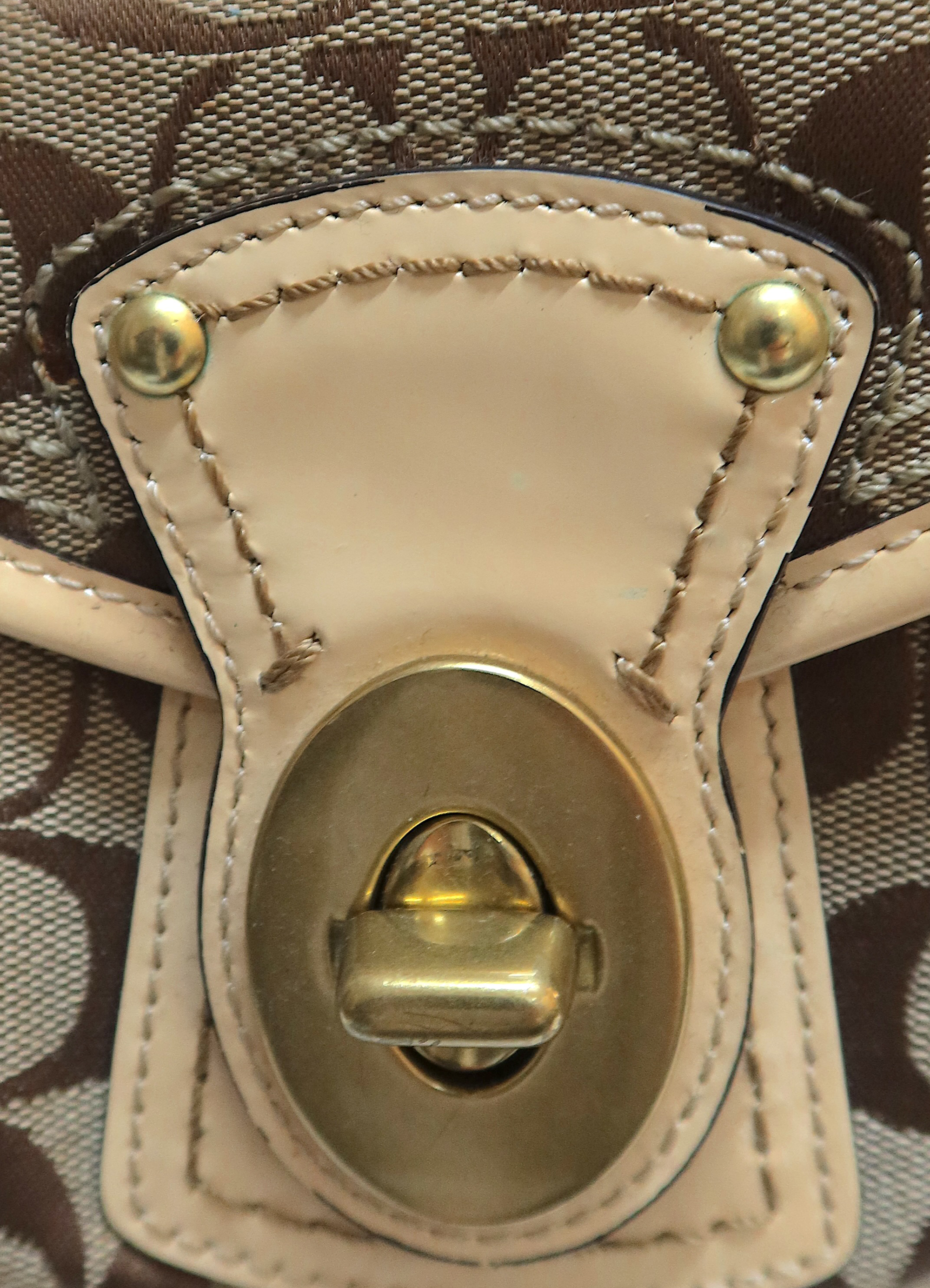 LEGACY SIGNATURE TURNLOCK SHOULDER BAG