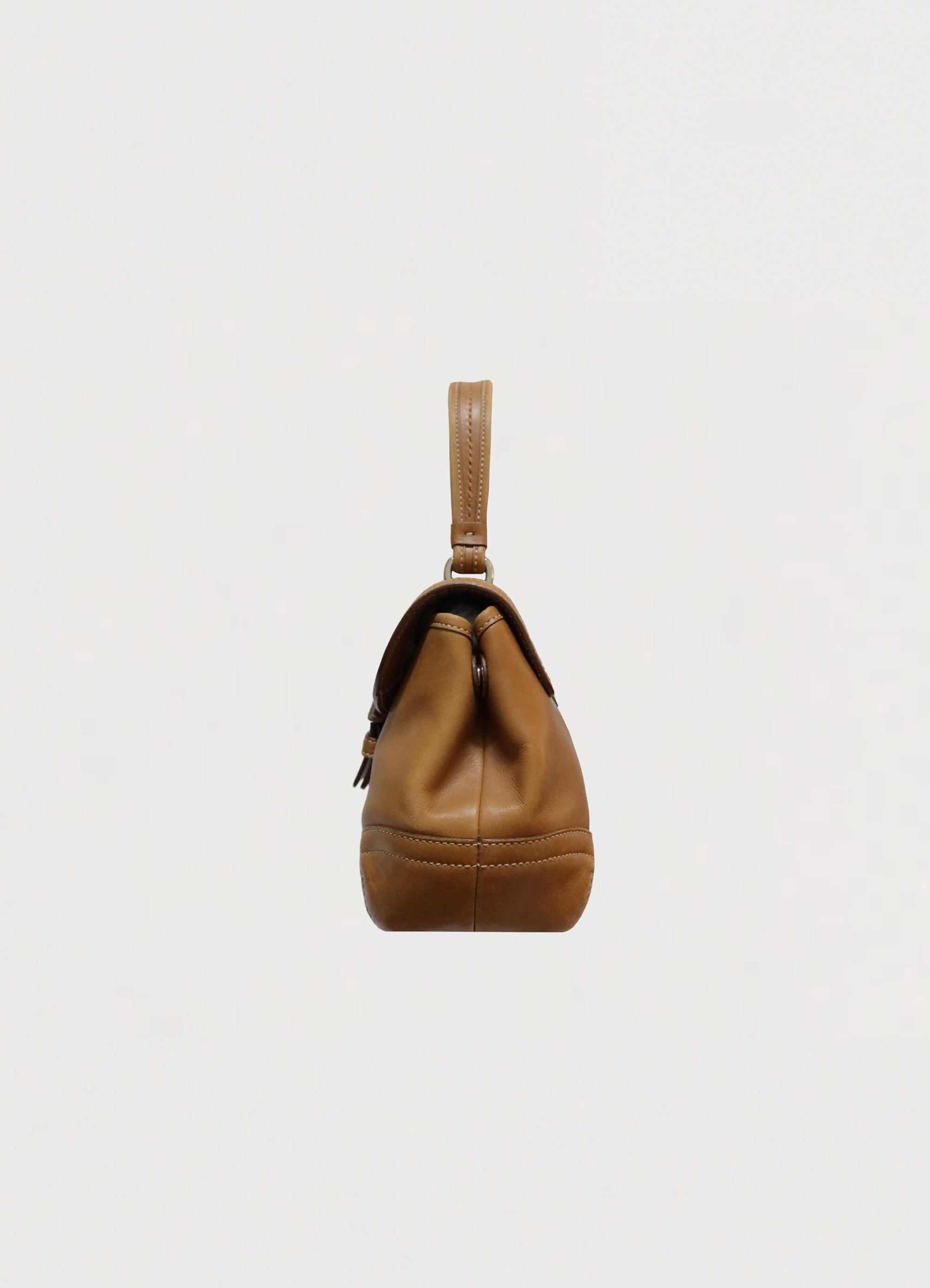 SOHO BUCKLE HANDBAG