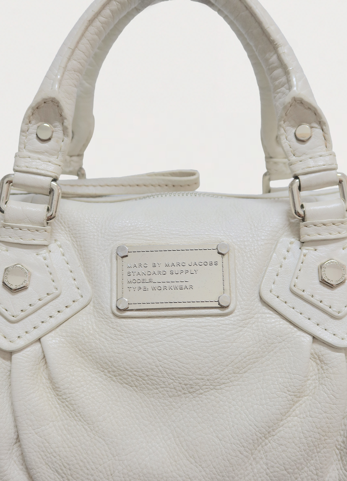 CLASSIC Q BABY GROOVEE SATCHEL BAG