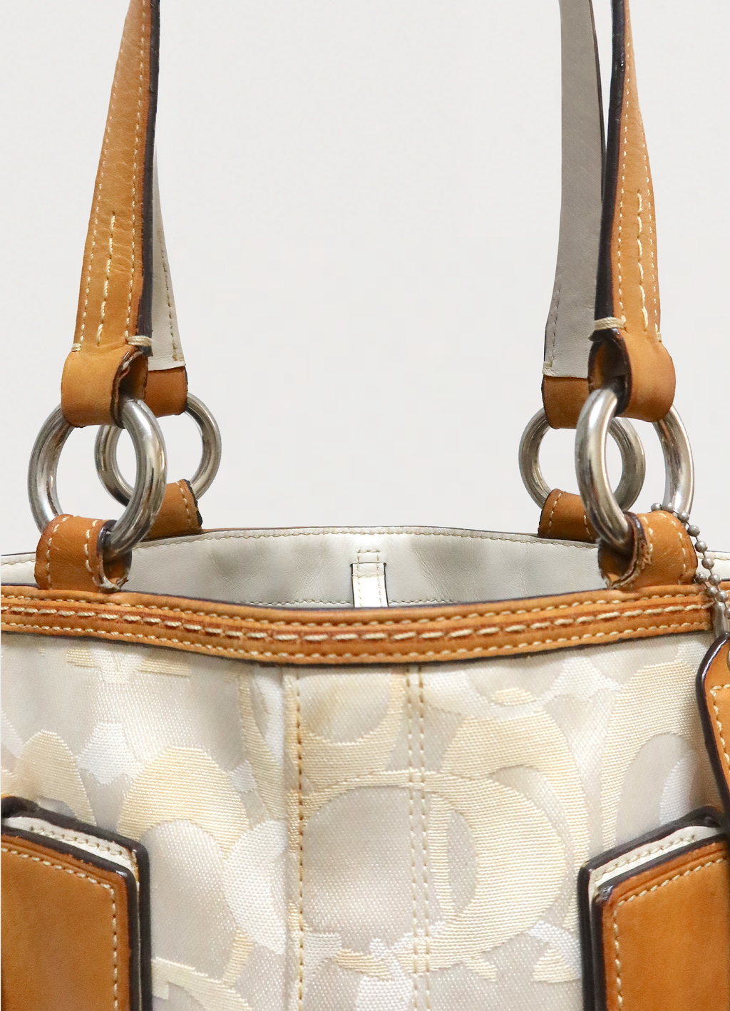 SOHO LADY BUMBLEBEE TOTE BAG