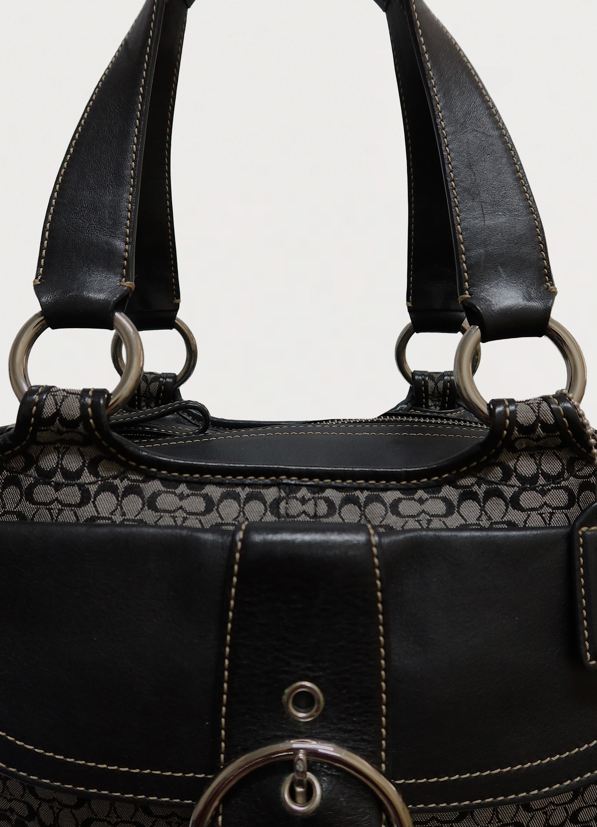 SOHO SIGNATURE FLAP TOTE BAG
