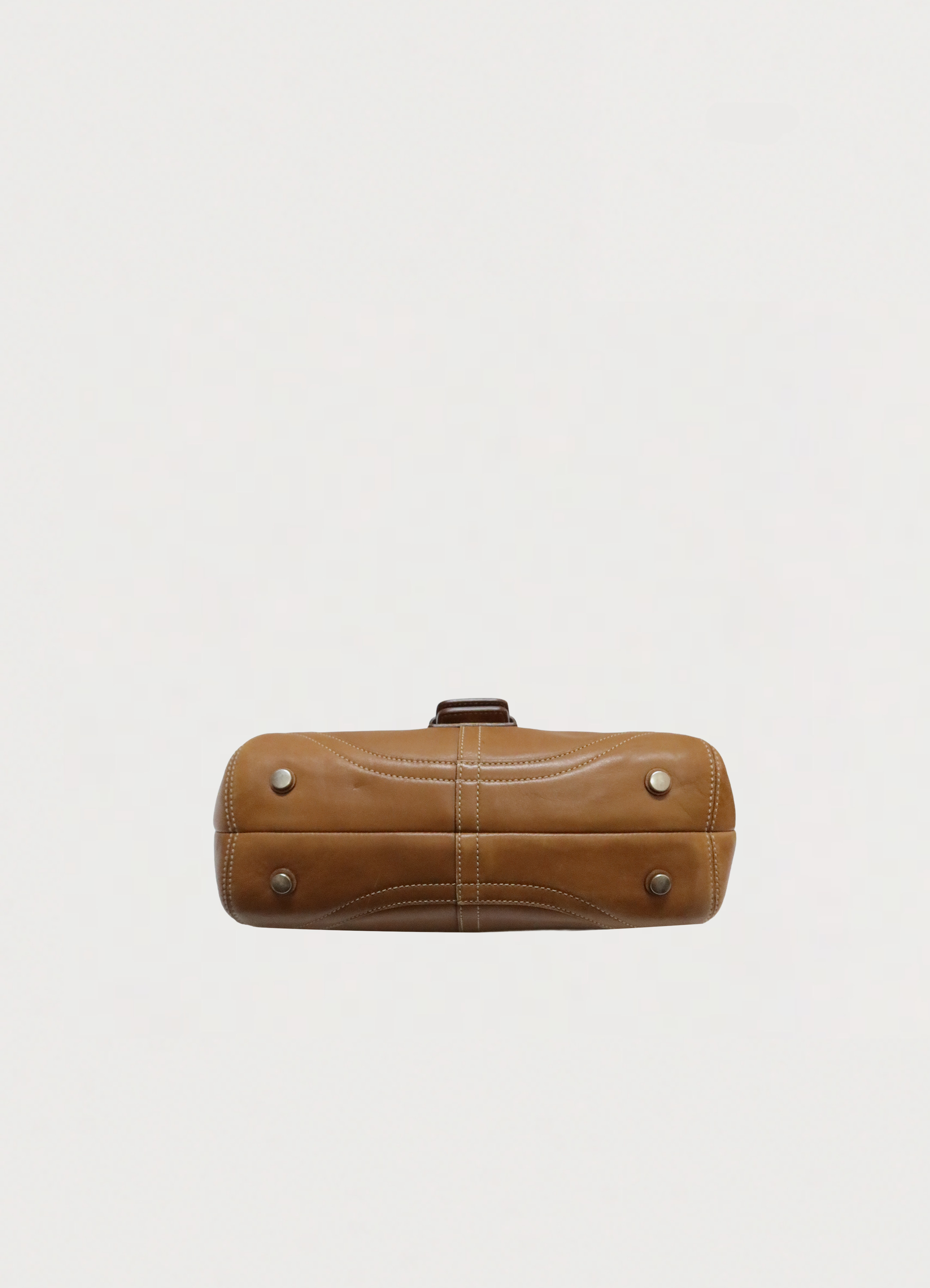 SOHO BUCKLE HANDBAG