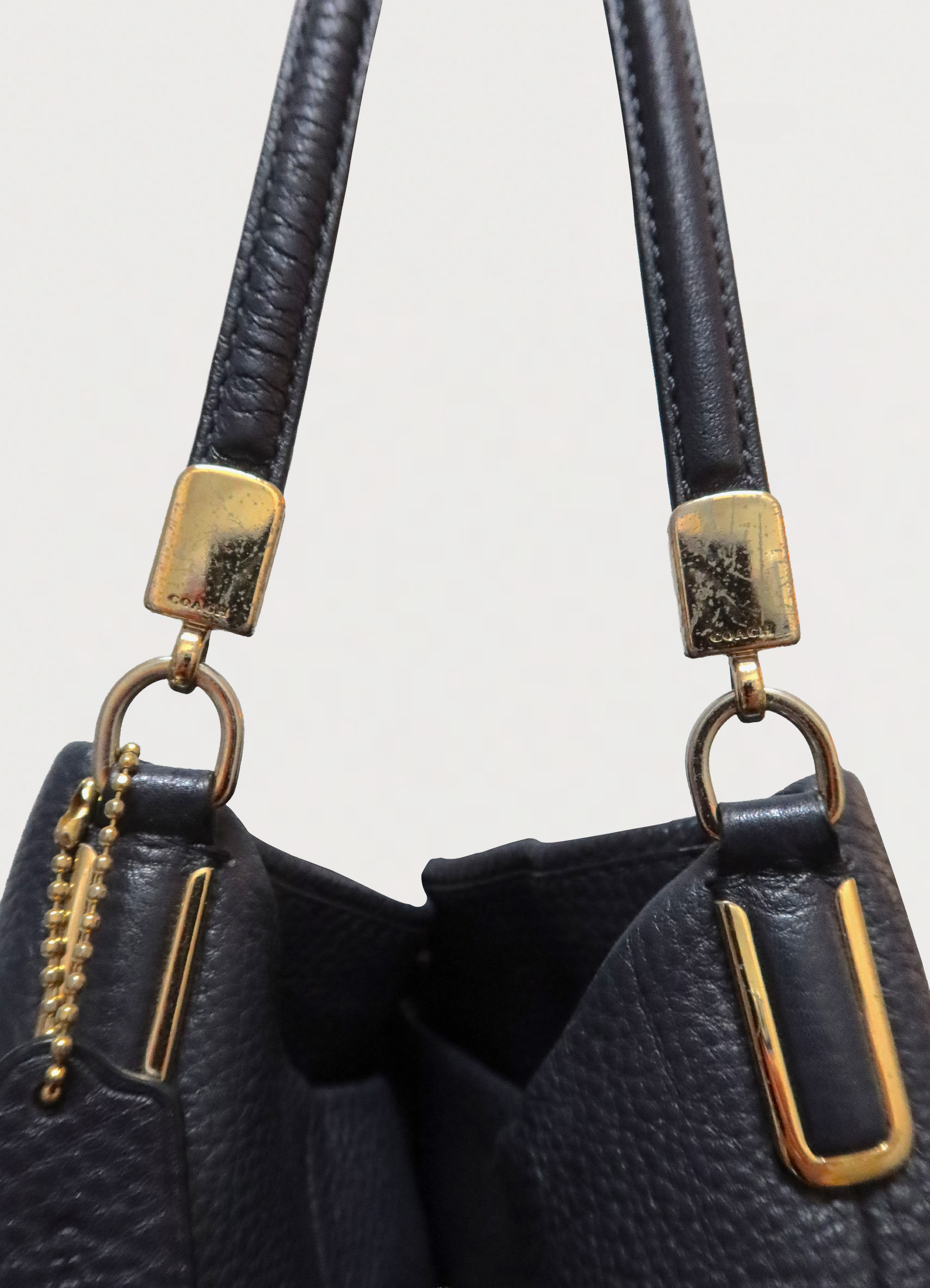EDIE 31 SHOULDER BAG