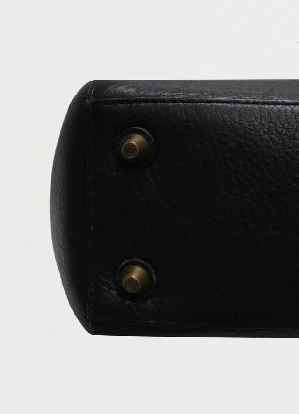 HAMPTONS PEBBLED LEATHER CARRYALL SATCHEL