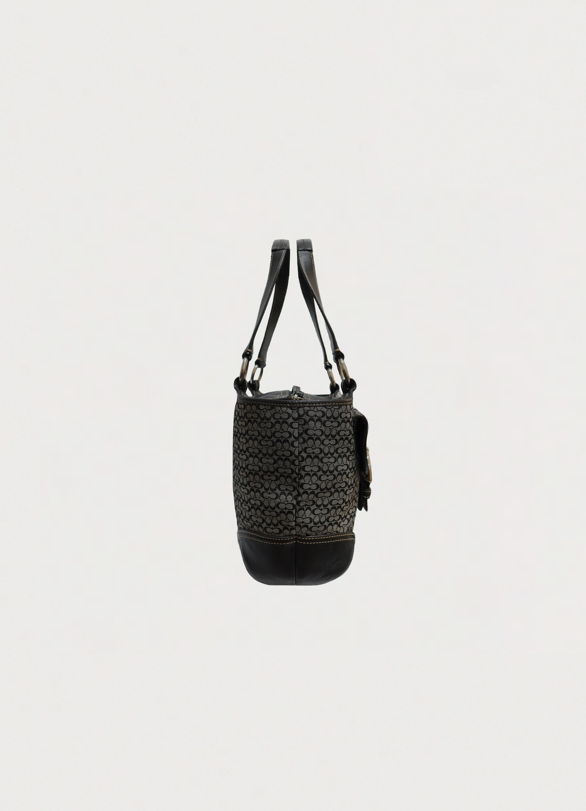 SOHO SIGNATURE FLAP TOTE BAG